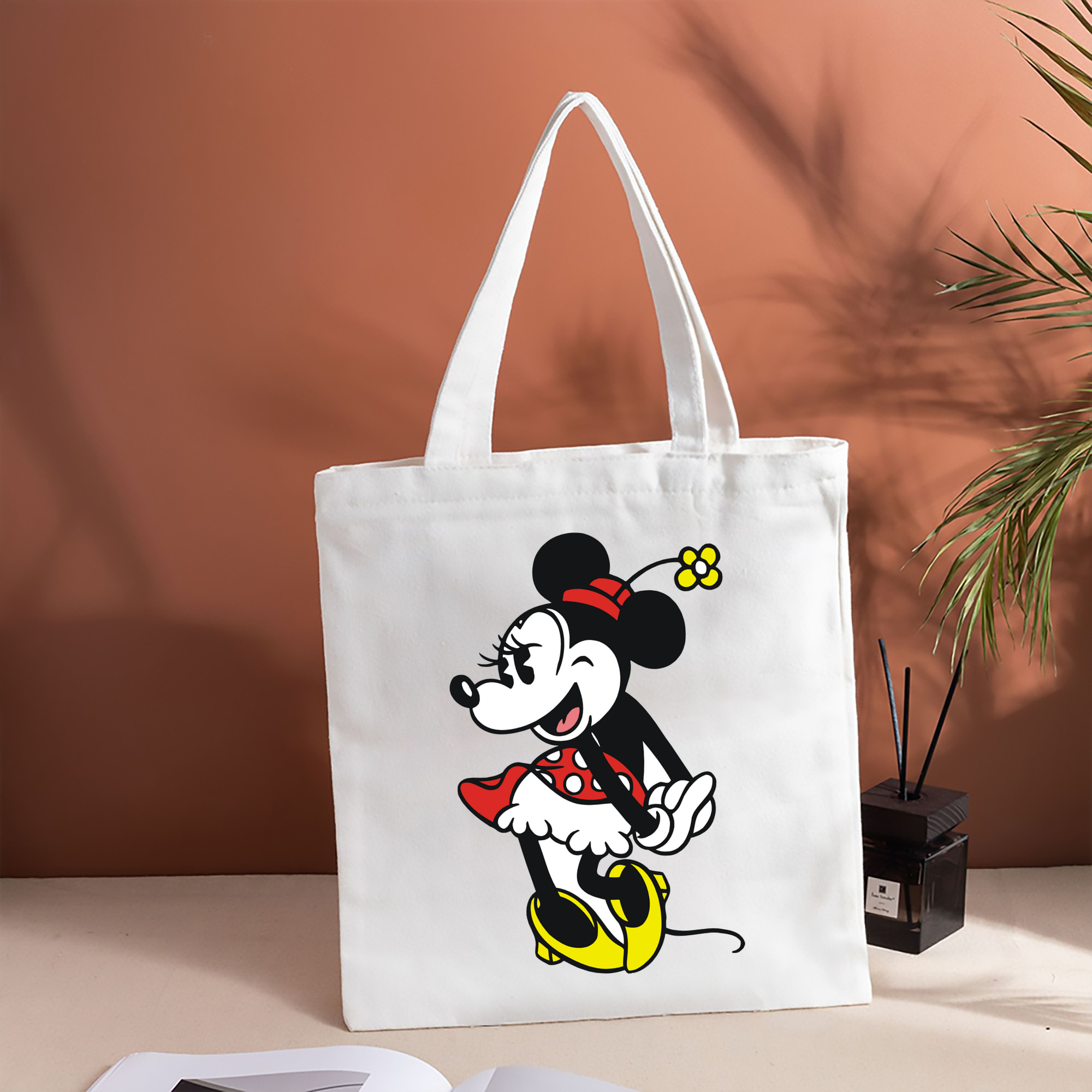 ミッキーマウス Mickey Mouse 縦型キャンバス生地手提げバッグ　トートバッグ