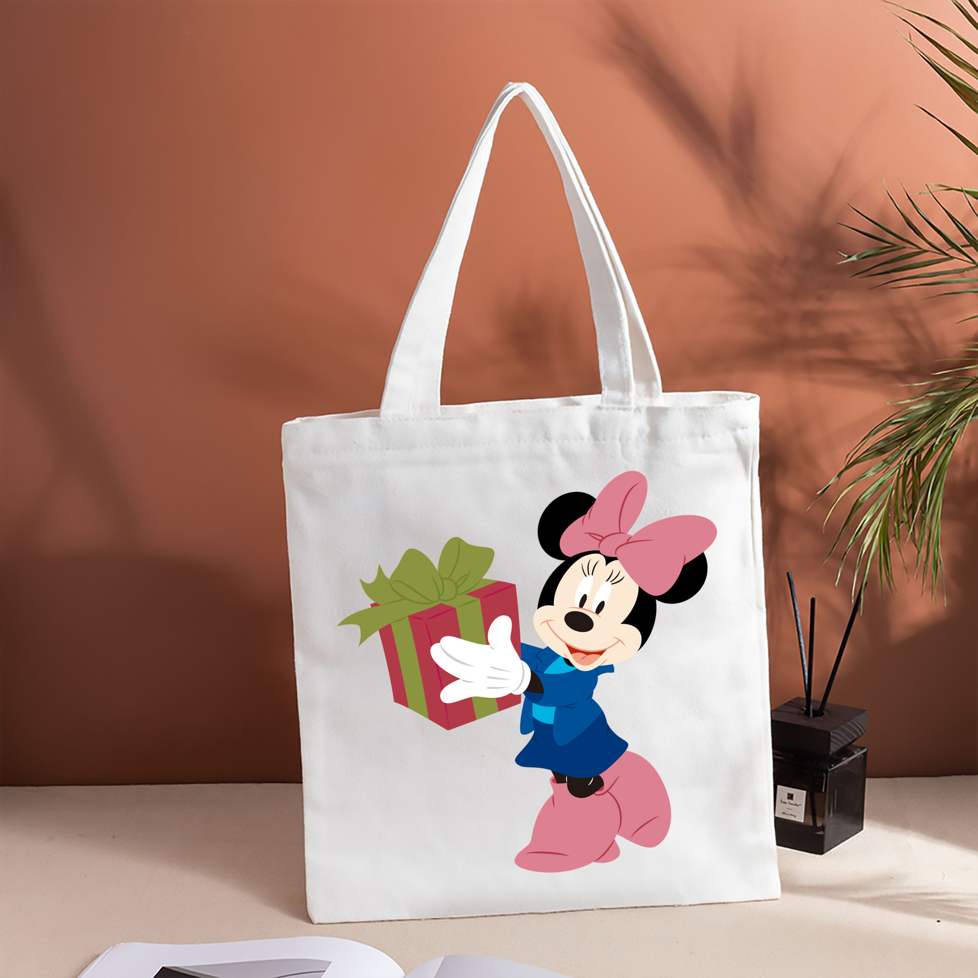 ミッキーマウス Mickey Mouse 縦型キャンバス生地手提げバッグ　トートバッグ