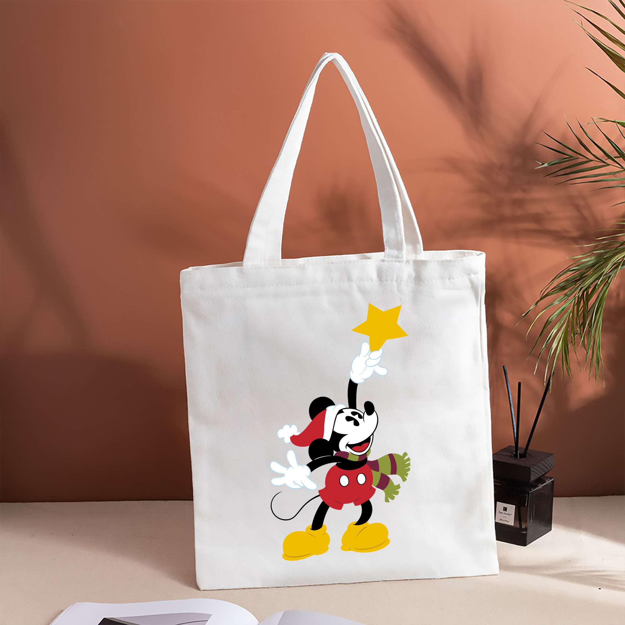 ミッキーマウス Mickey Mouse 縦型キャンバス生地手提げバッグ　トートバッグ