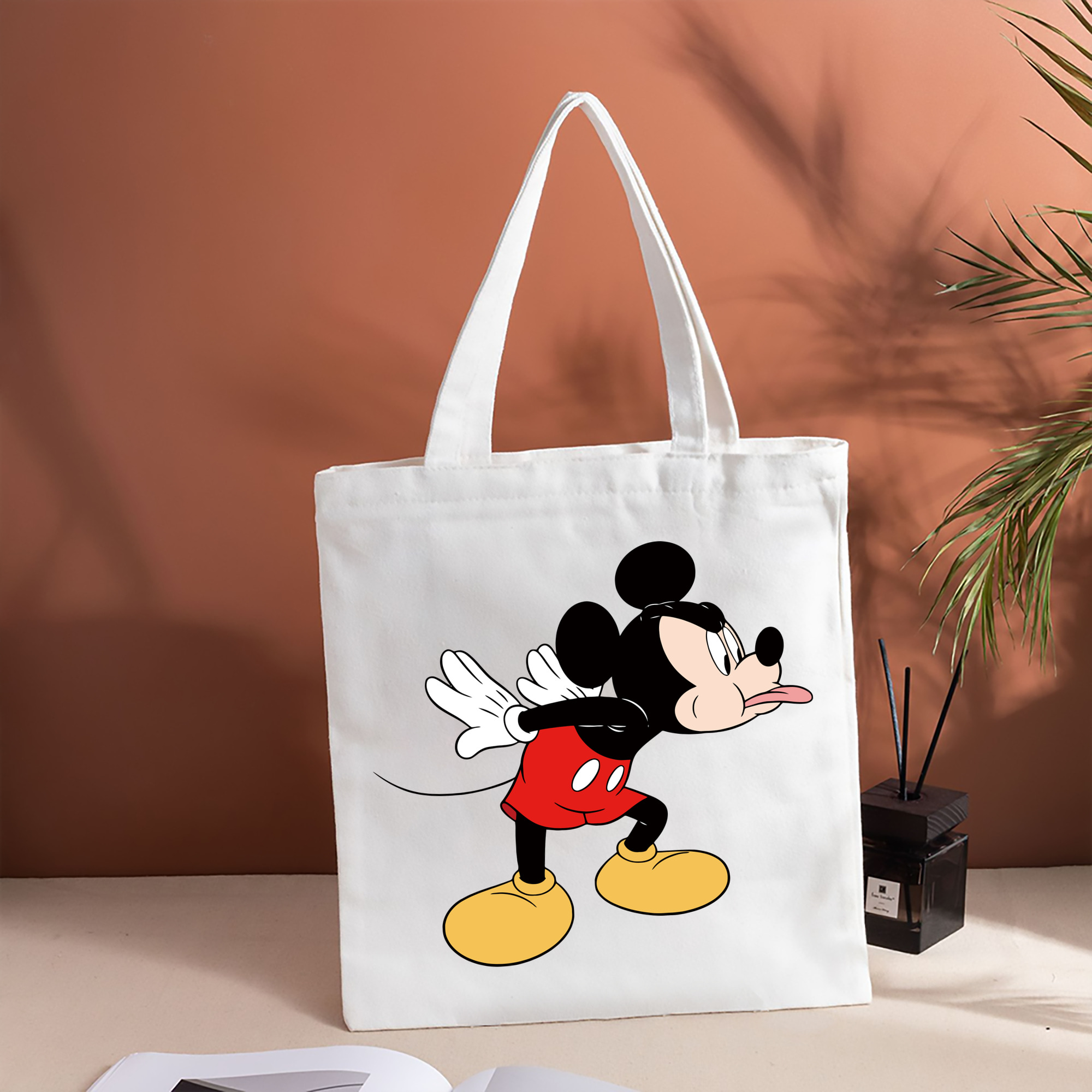 ミッキーマウス Mickey Mouse 縦型キャンバス生地手提げバッグ　トートバッグ