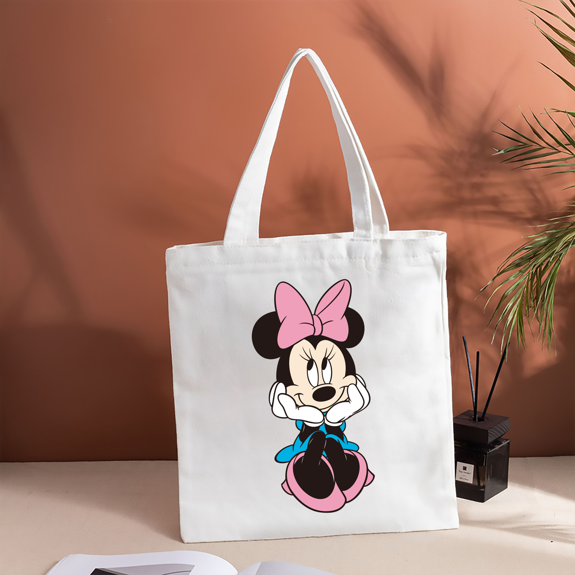 ミッキーマウス Mickey Mouse 縦型キャンバス生地手提げバッグ　トートバッグ