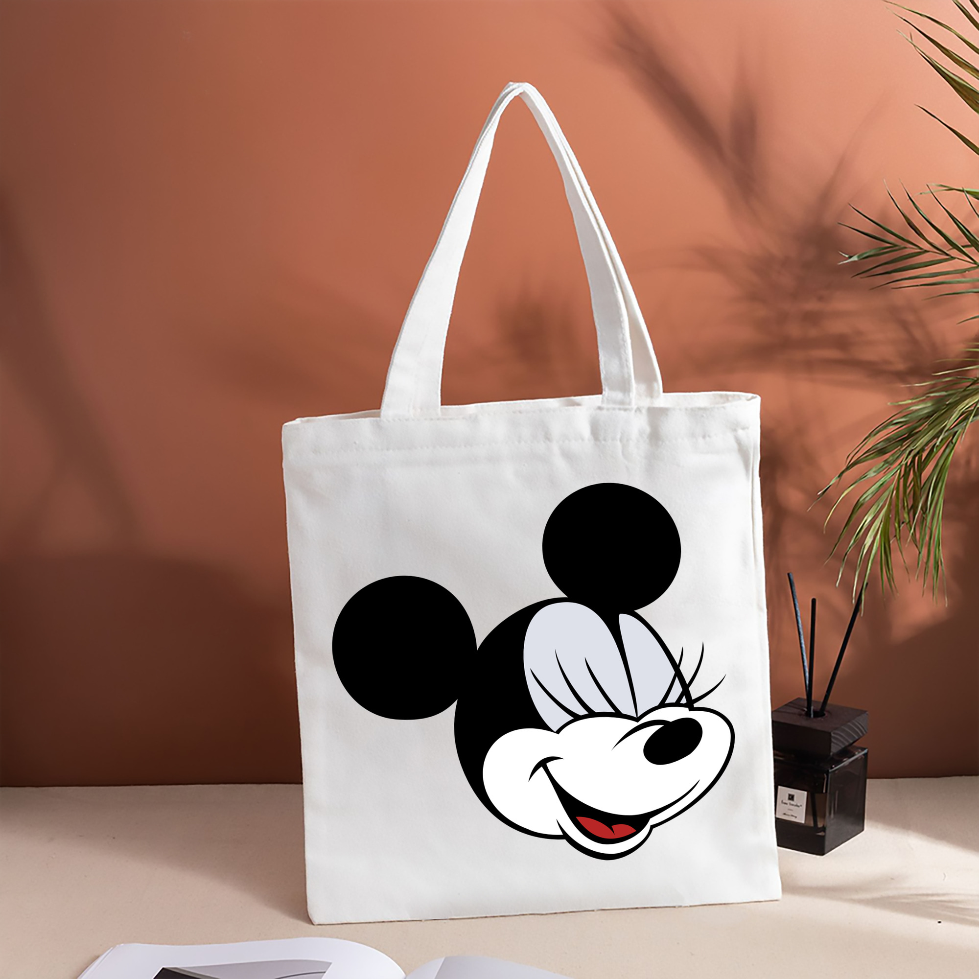 ミッキーマウス Mickey Mouse 縦型キャンバス生地手提げバッグ　トートバッグ