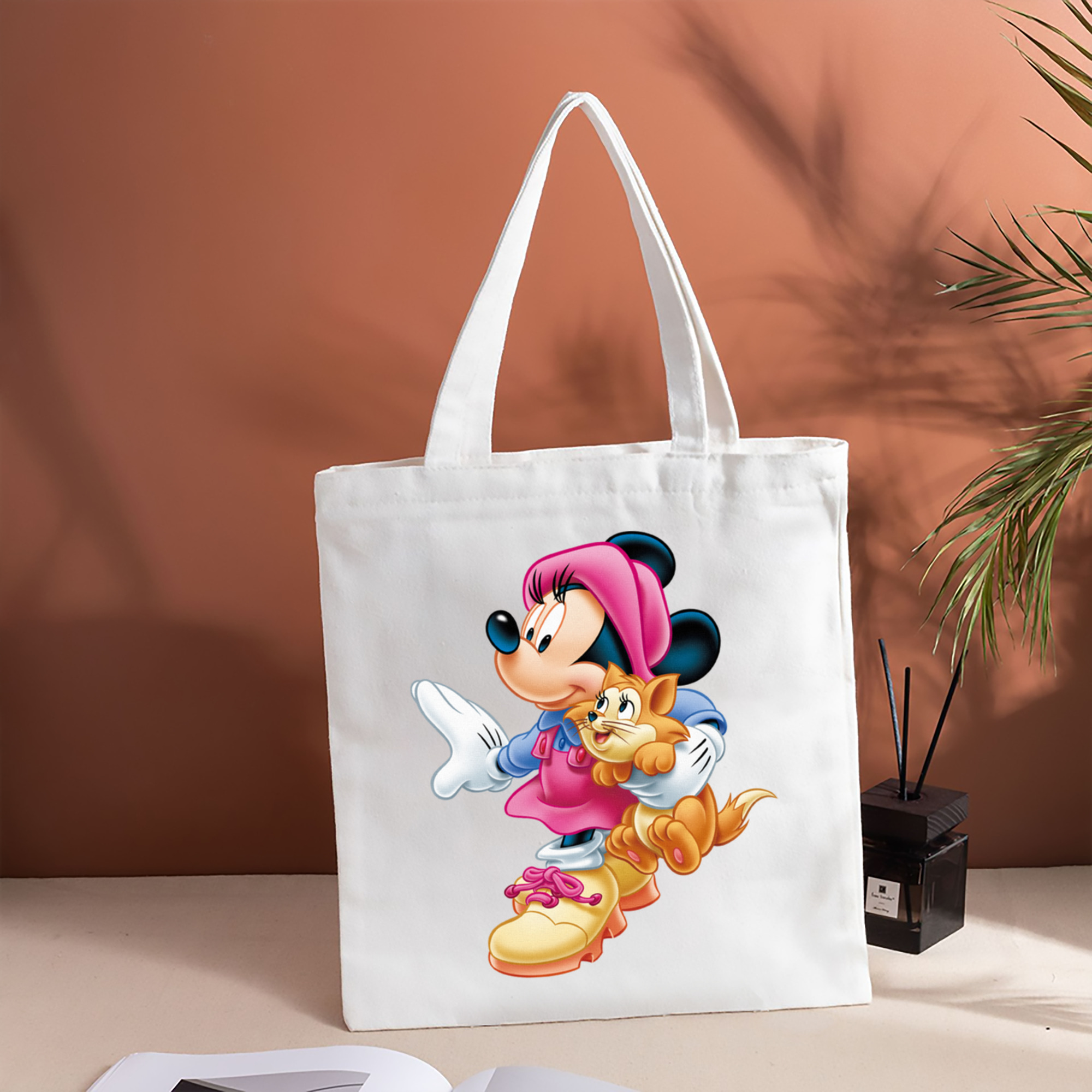 ミッキーマウス Mickey Mouse 縦型キャンバス生地手提げバッグ　トートバッグ