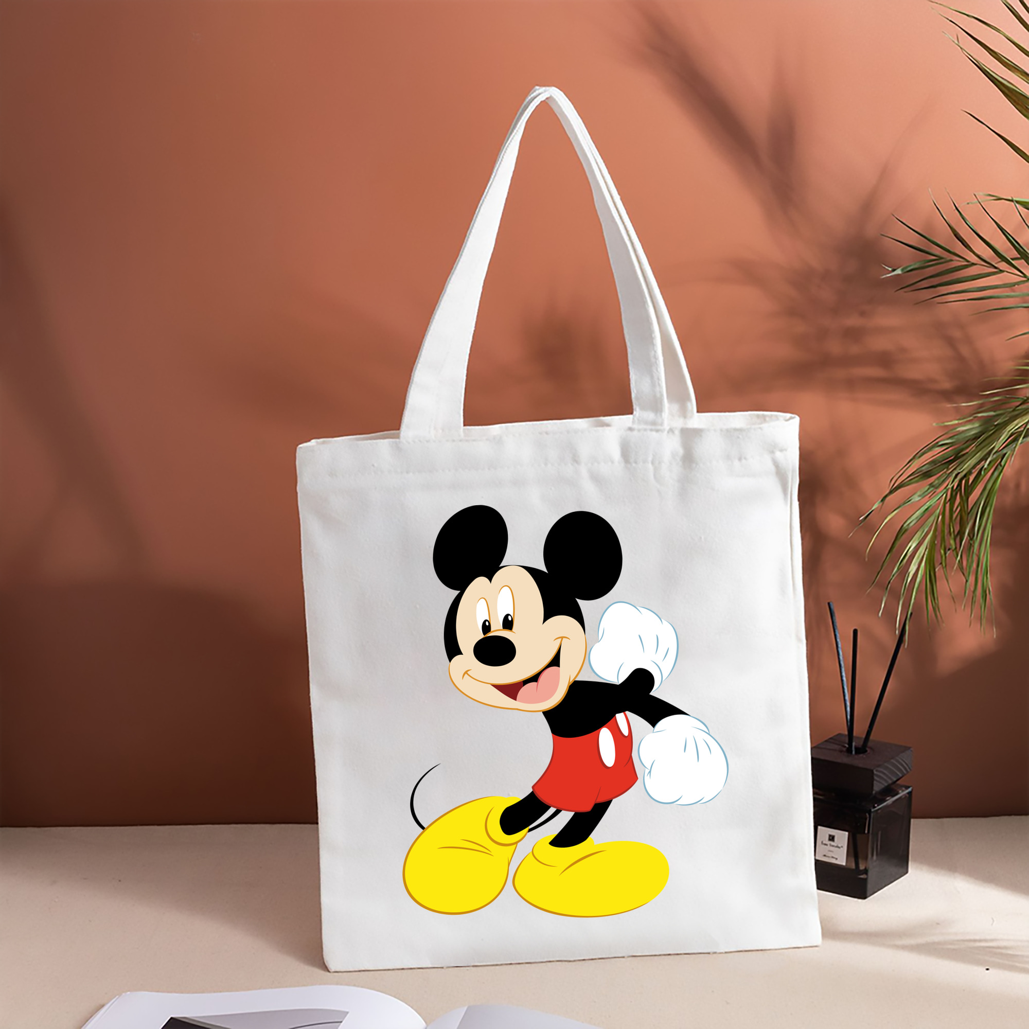 ミッキーマウス Mickey Mouse 縦型キャンバス生地手提げバッグ　トートバッグ