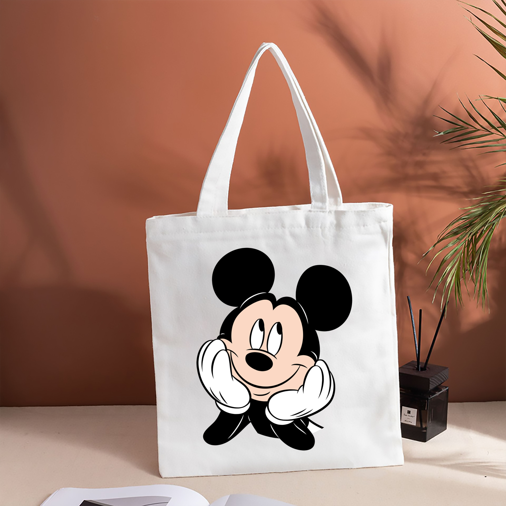 ミッキーマウス Mickey Mouse 縦型キャンバス生地手提げバッグ　トートバッグ