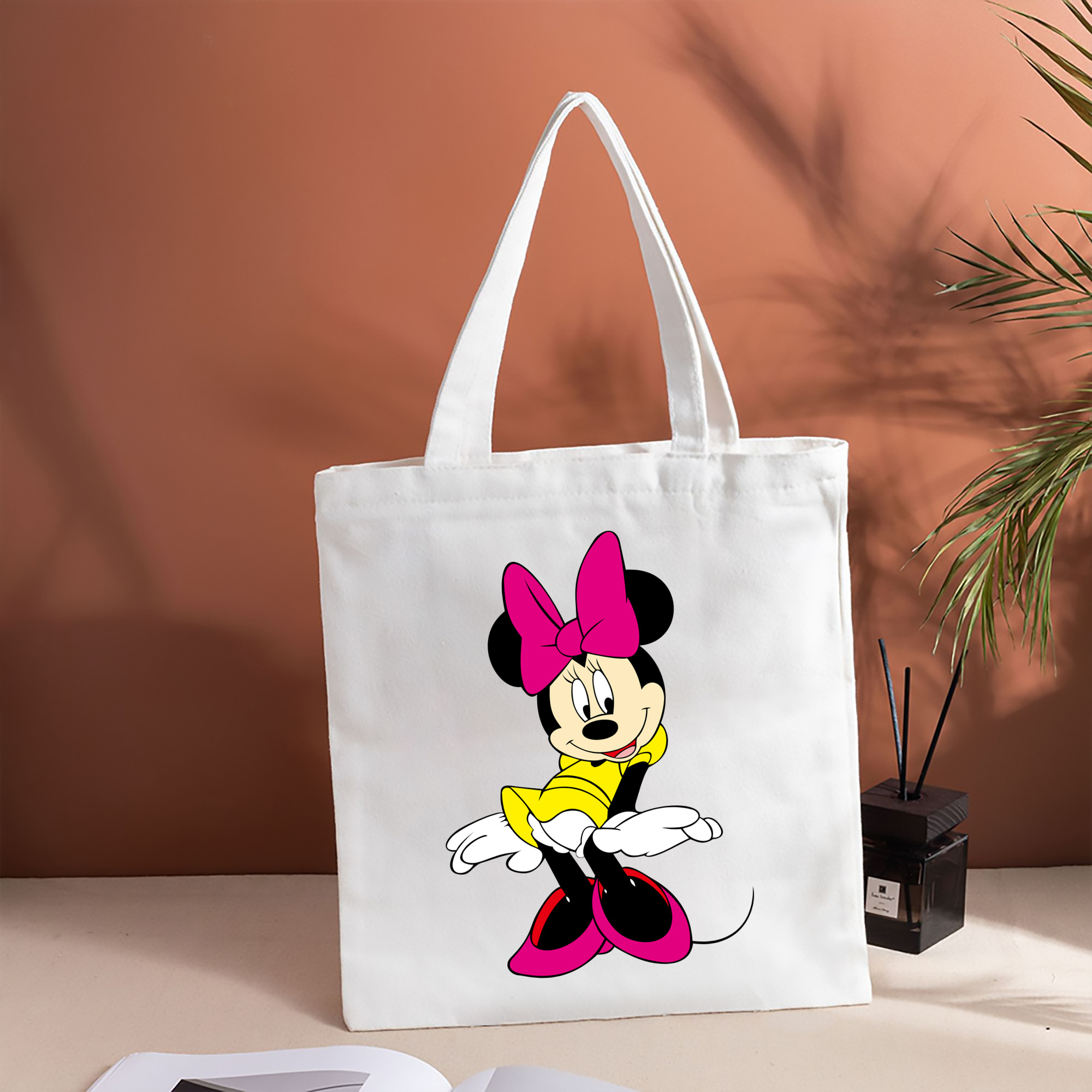 ミッキーマウス Mickey Mouse 縦型キャンバス生地手提げバッグ　トートバッグ