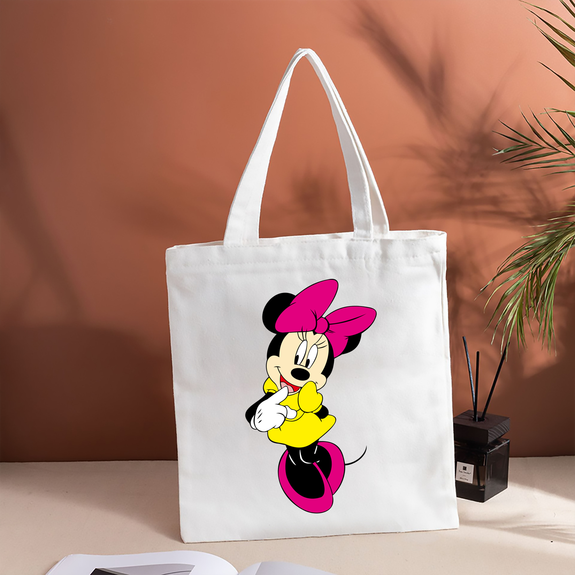 ミッキーマウス Mickey Mouse 縦型キャンバス生地手提げバッグ　トートバッグ