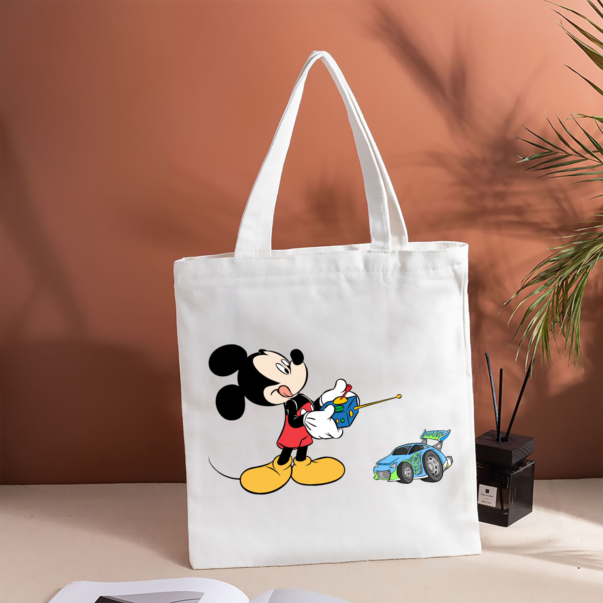 ミッキーマウス Mickey Mouse 縦型キャンバス生地手提げバッグ　トートバッグ