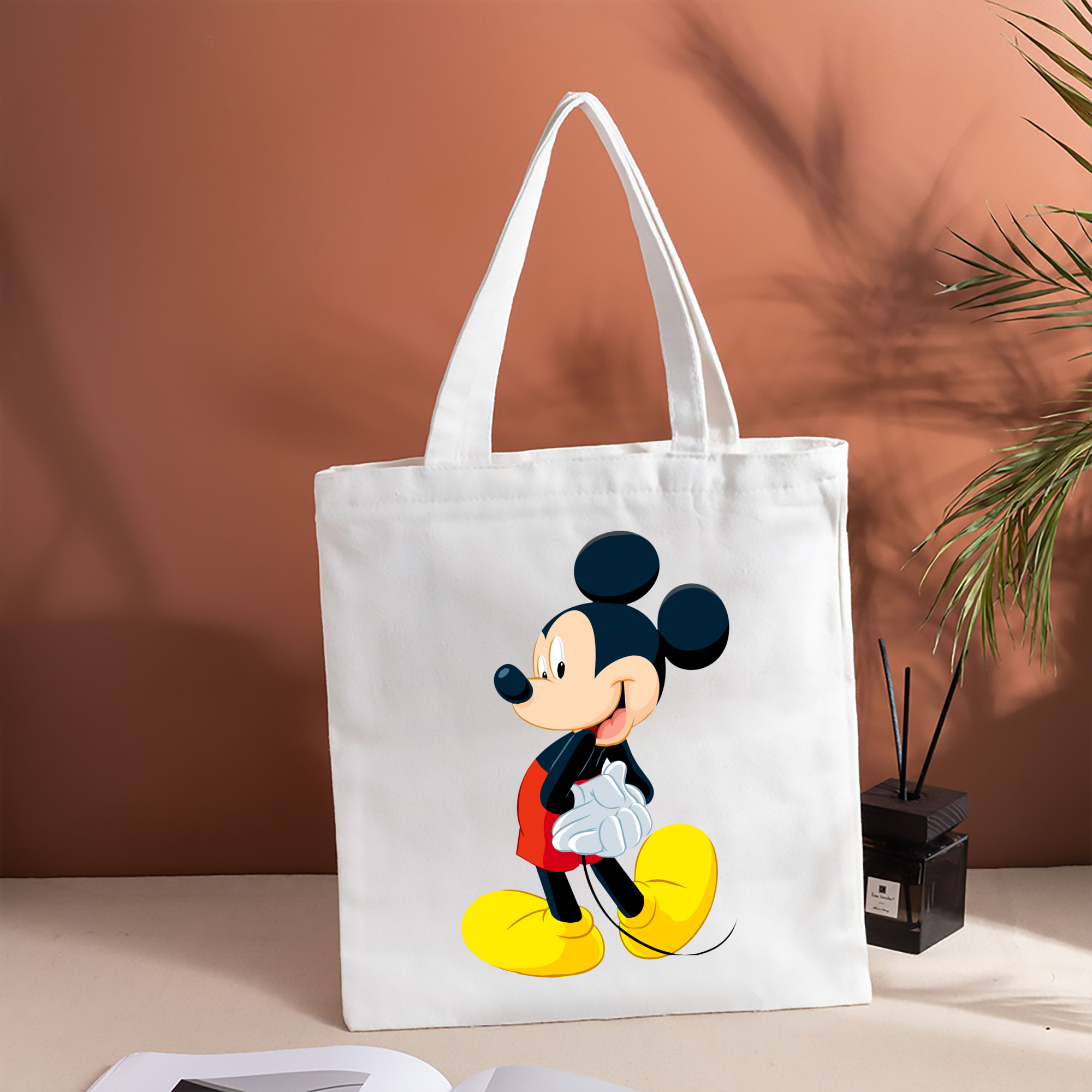 ミッキーマウス Mickey Mouse 縦型キャンバス生地手提げバッグ　トートバッグ