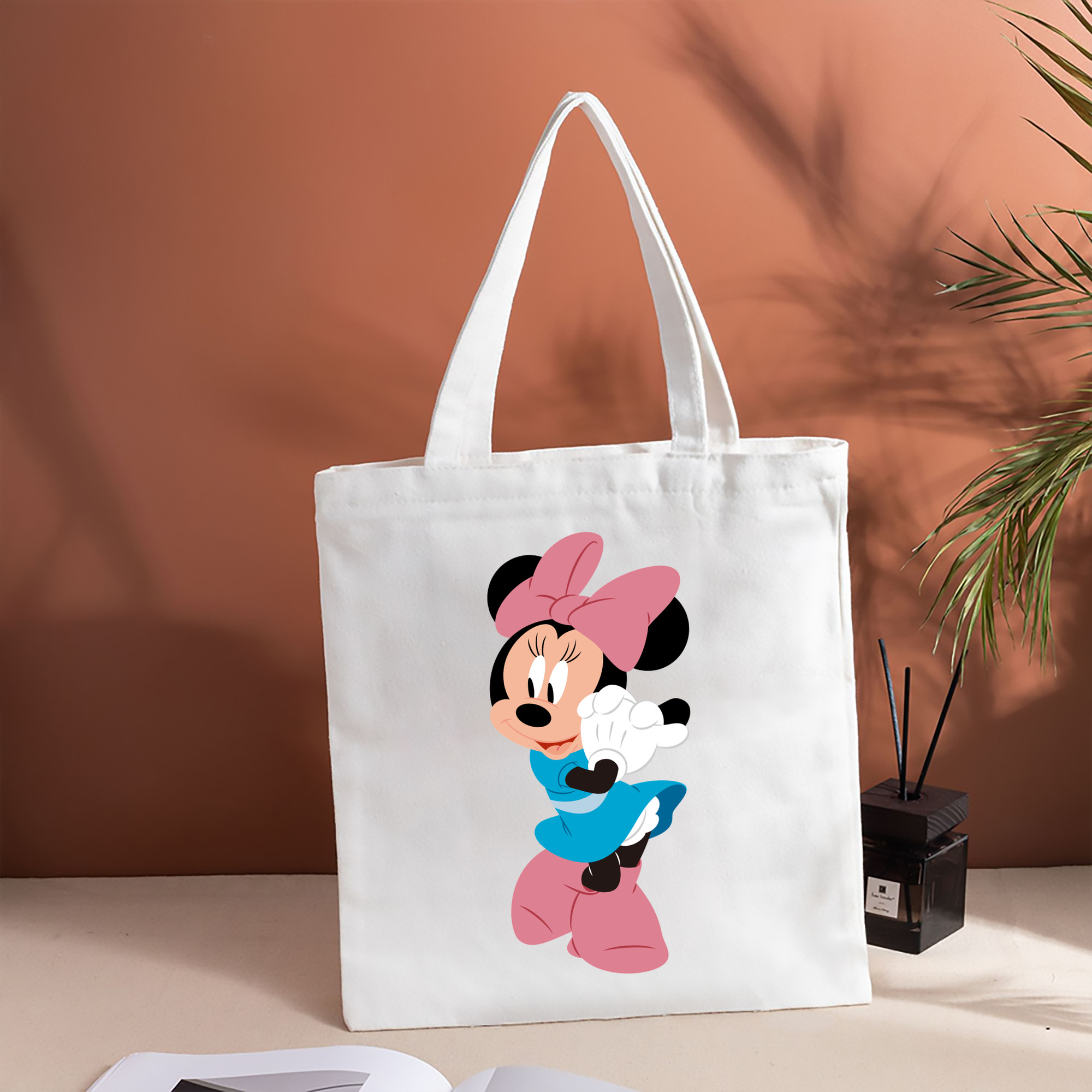 ミッキーマウス Mickey Mouse 縦型キャンバス生地手提げバッグ　トートバッグ