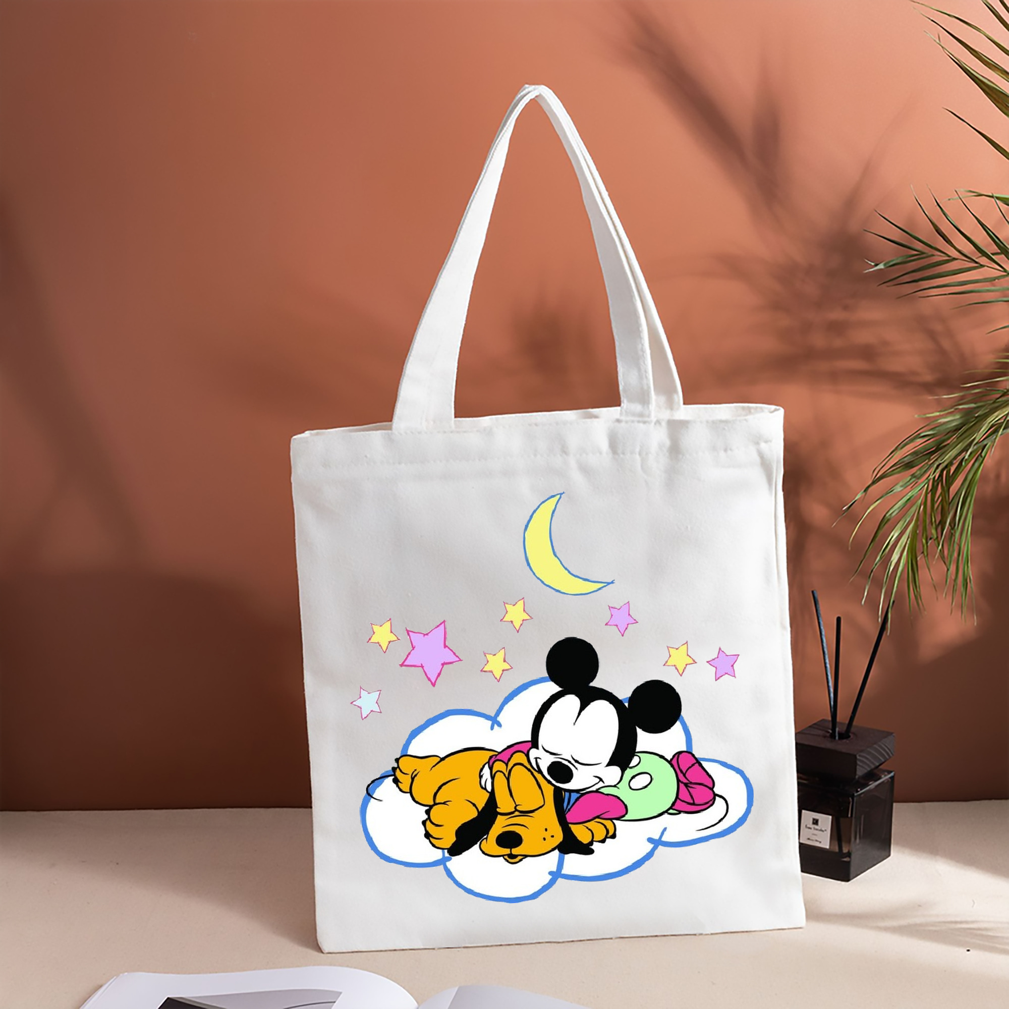 ミッキーマウス Mickey Mouse 縦型キャンバス生地手提げバッグ　トートバッグ