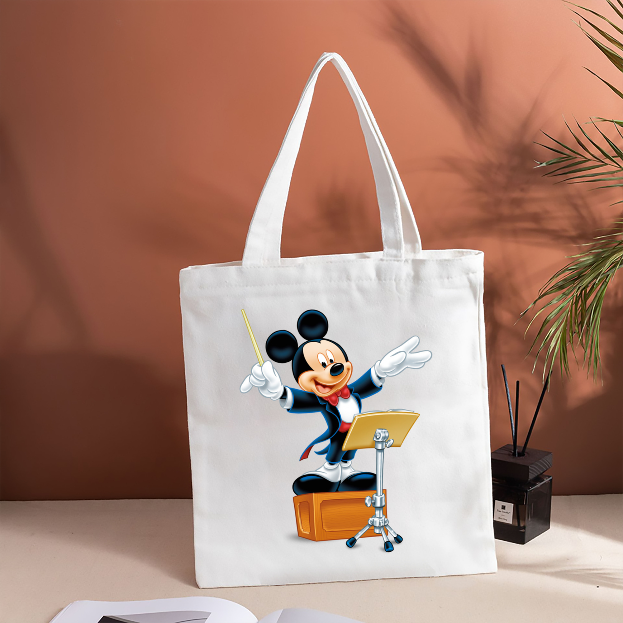 ミッキーマウス Mickey Mouse 縦型キャンバス生地手提げバッグ　トートバッグ