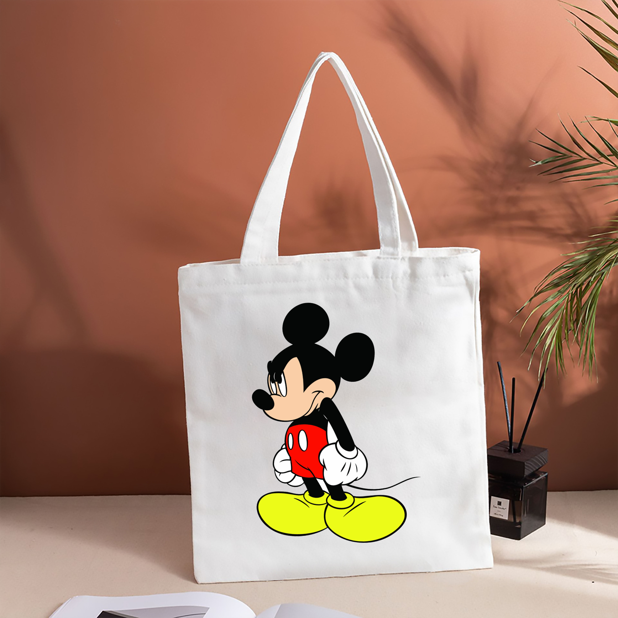 ミッキーマウス Mickey Mouse 縦型キャンバス生地手提げバッグ　トートバッグ