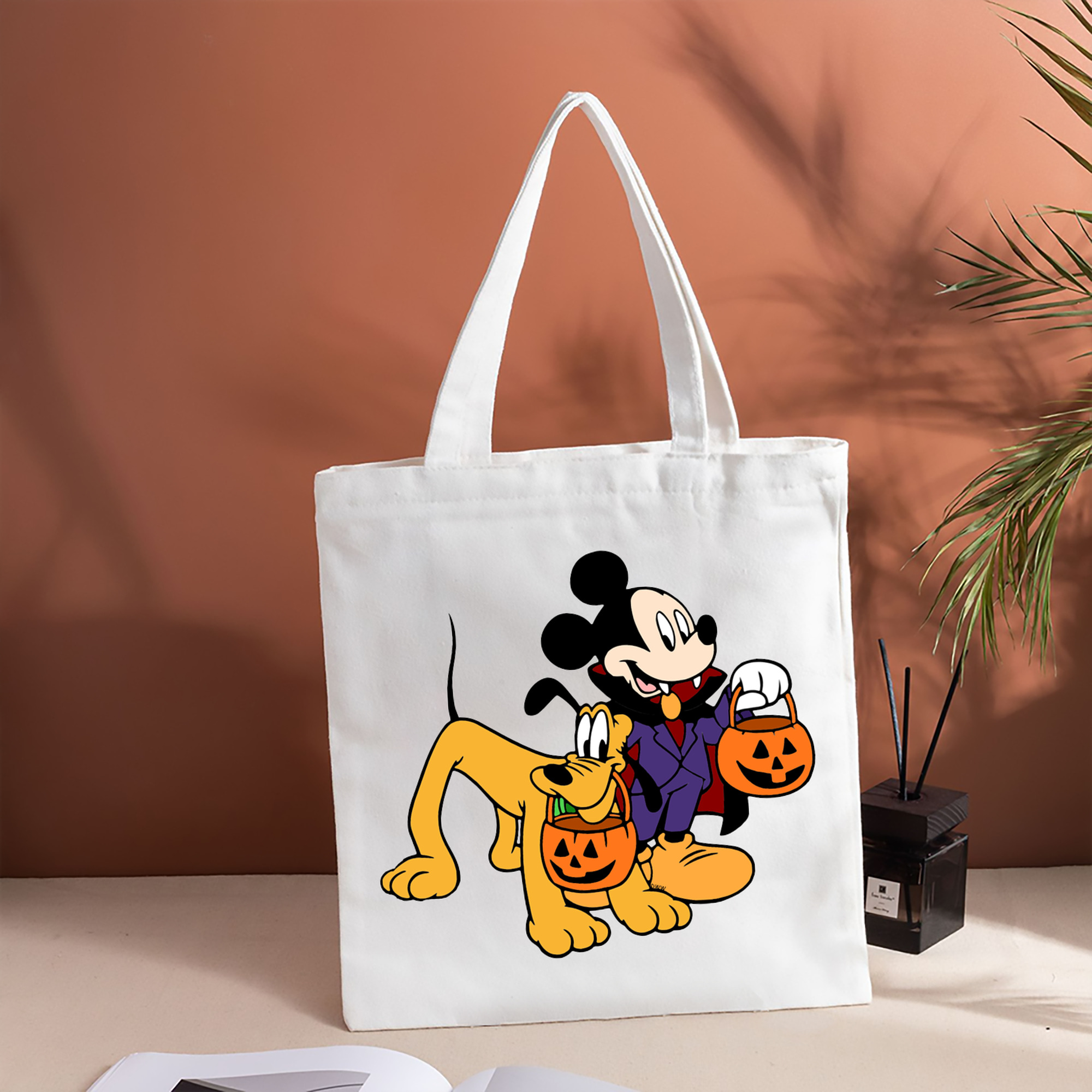 ミッキーマウス Mickey Mouse 縦型キャンバス生地手提げバッグ　トートバッグ