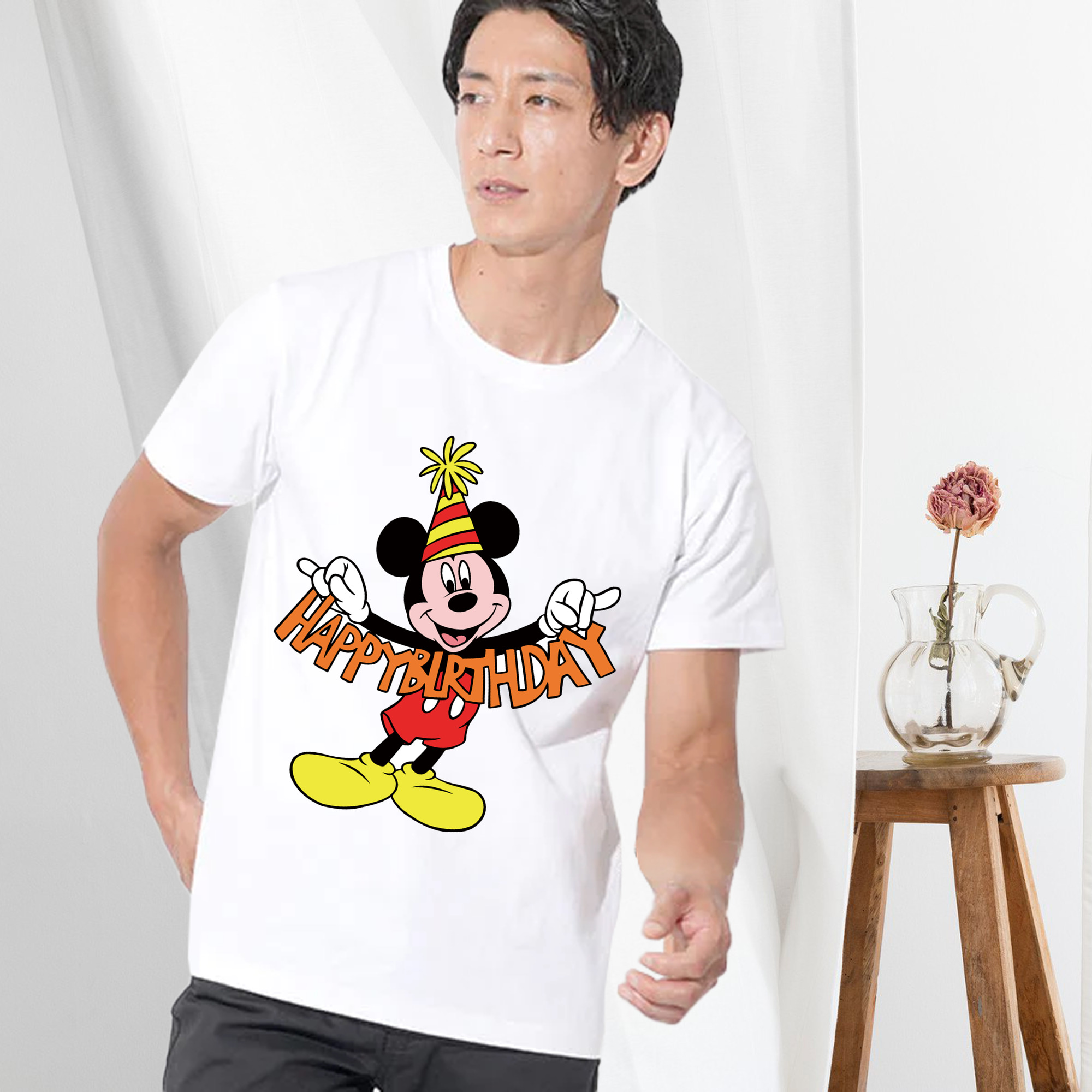 ミッキーマウス Mickey Mouse 綿100％ メンズ半袖Tシャツ｜肌触りやわらか＆通気性