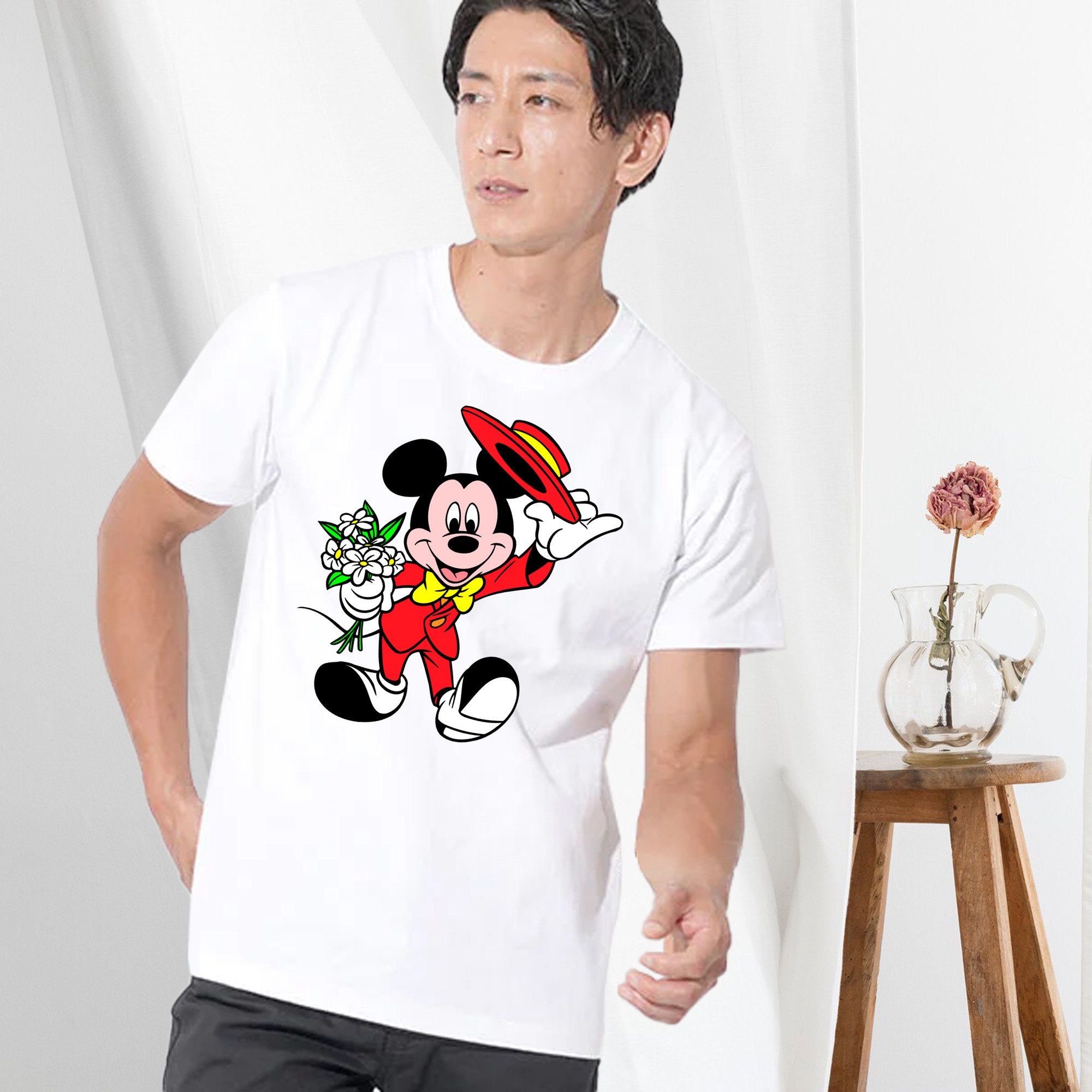 ミッキーマウス Mickey Mouse 綿100％ メンズ半袖Tシャツ｜肌触りやわらか＆通気性