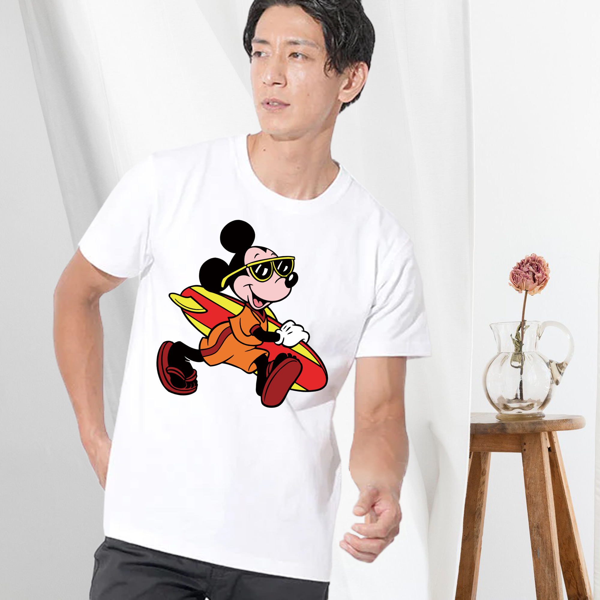 ミッキーマウス Mickey Mouse 綿100％ メンズ半袖Tシャツ｜肌触りやわらか＆通気性