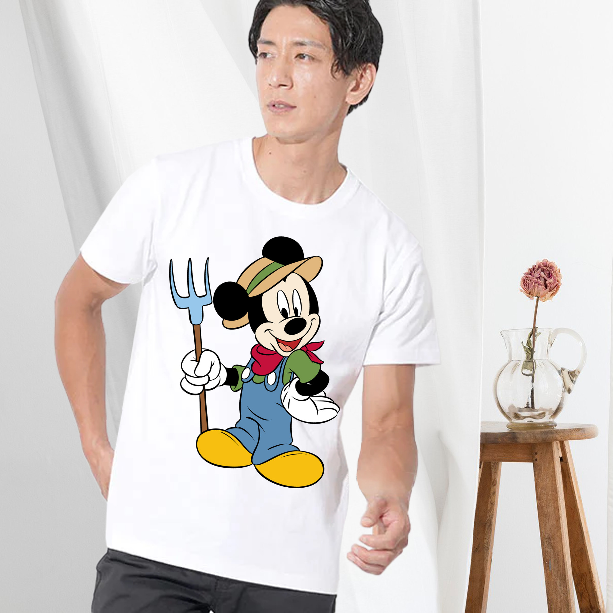 ミッキーマウス Mickey Mouse 綿100％ メンズ半袖Tシャツ｜肌触りやわらか＆通気性