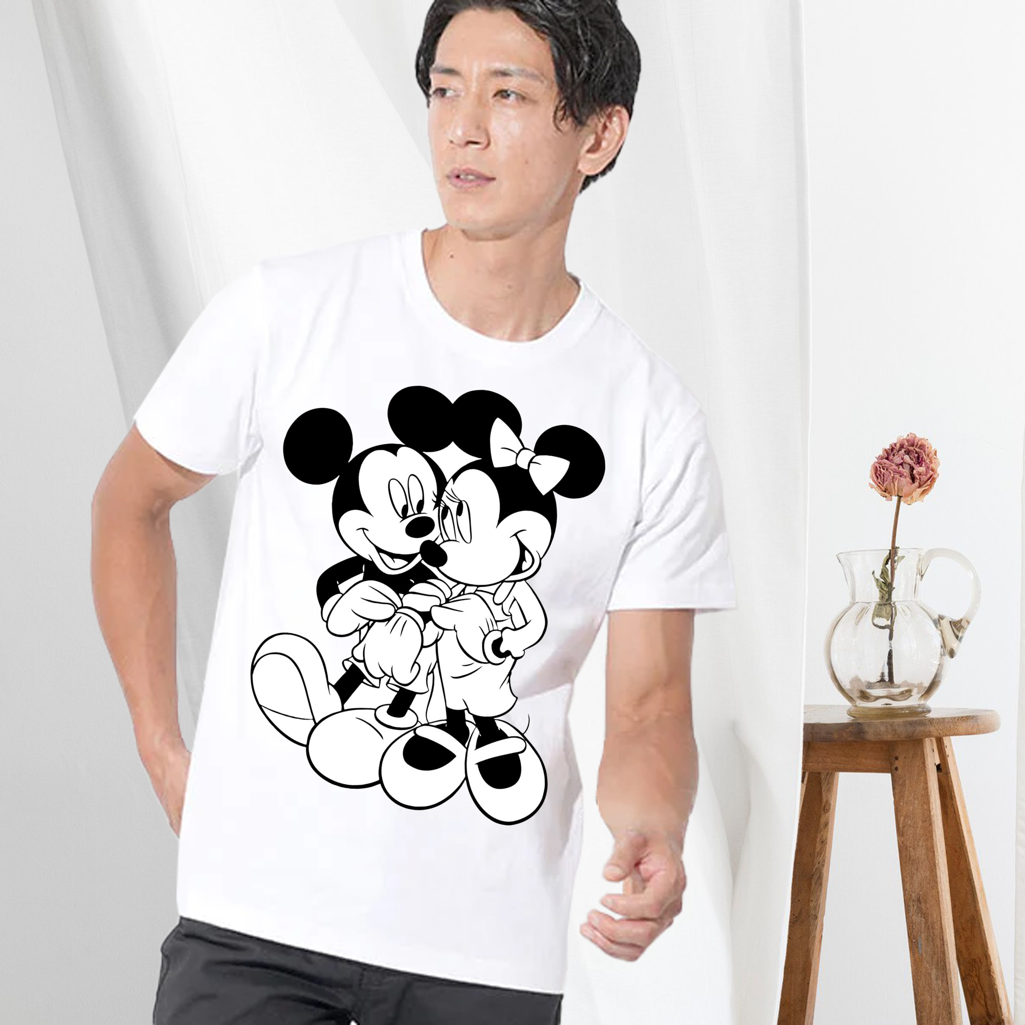 ミッキーマウス Mickey Mouse 綿100％ メンズ半袖Tシャツ｜肌触りやわらか＆通気性