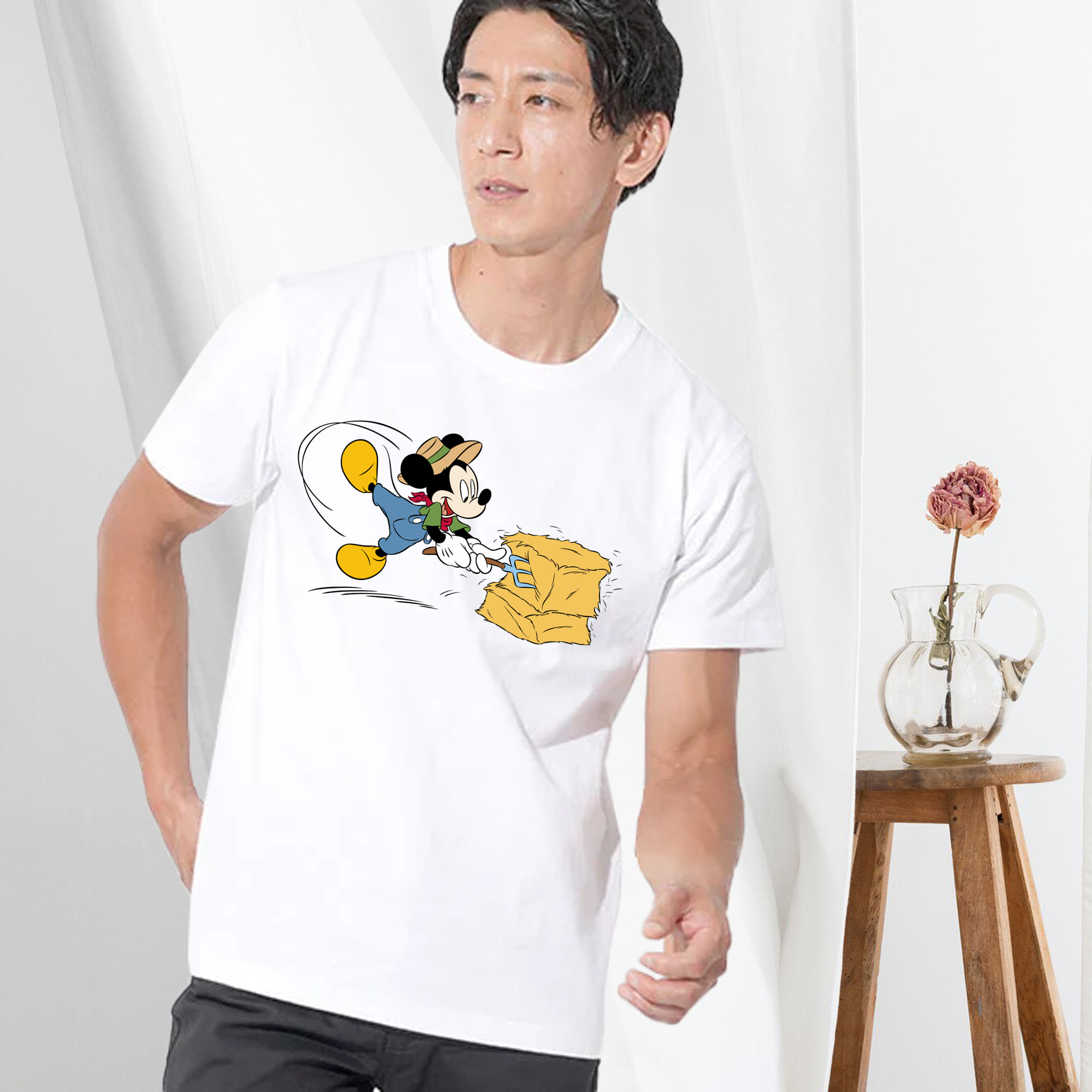 ミッキーマウス Mickey Mouse 綿100％ メンズ半袖Tシャツ｜肌触りやわらか＆通気性