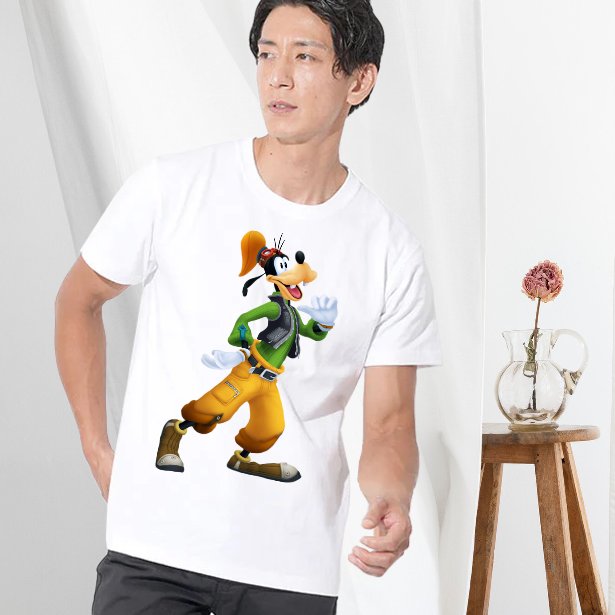 ミッキーマウス Mickey Mouse 綿100％ メンズ半袖Tシャツ｜肌触りやわらか＆通気性