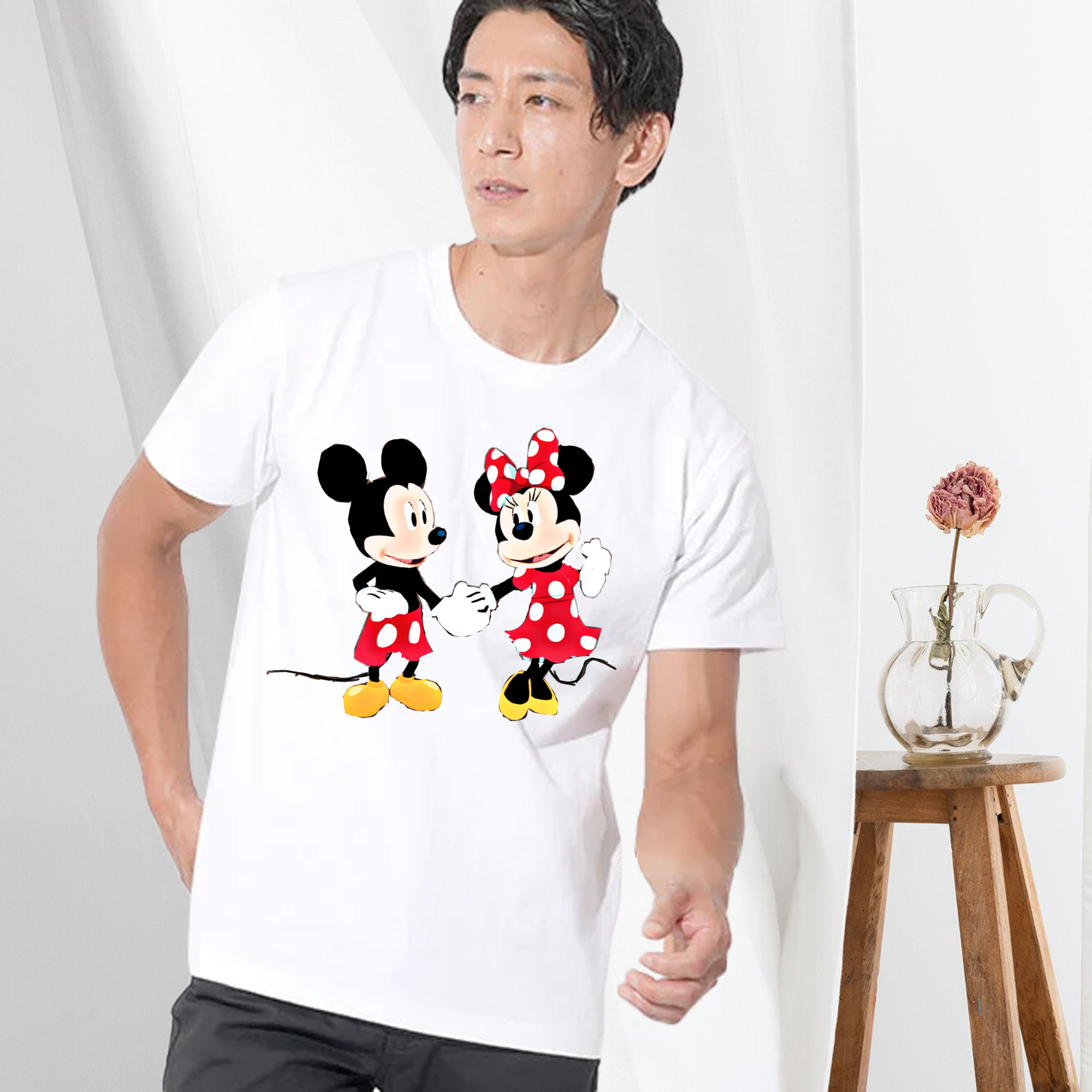 ミッキーマウス Mickey Mouse 綿100％ メンズ半袖Tシャツ｜肌触りやわらか＆通気性