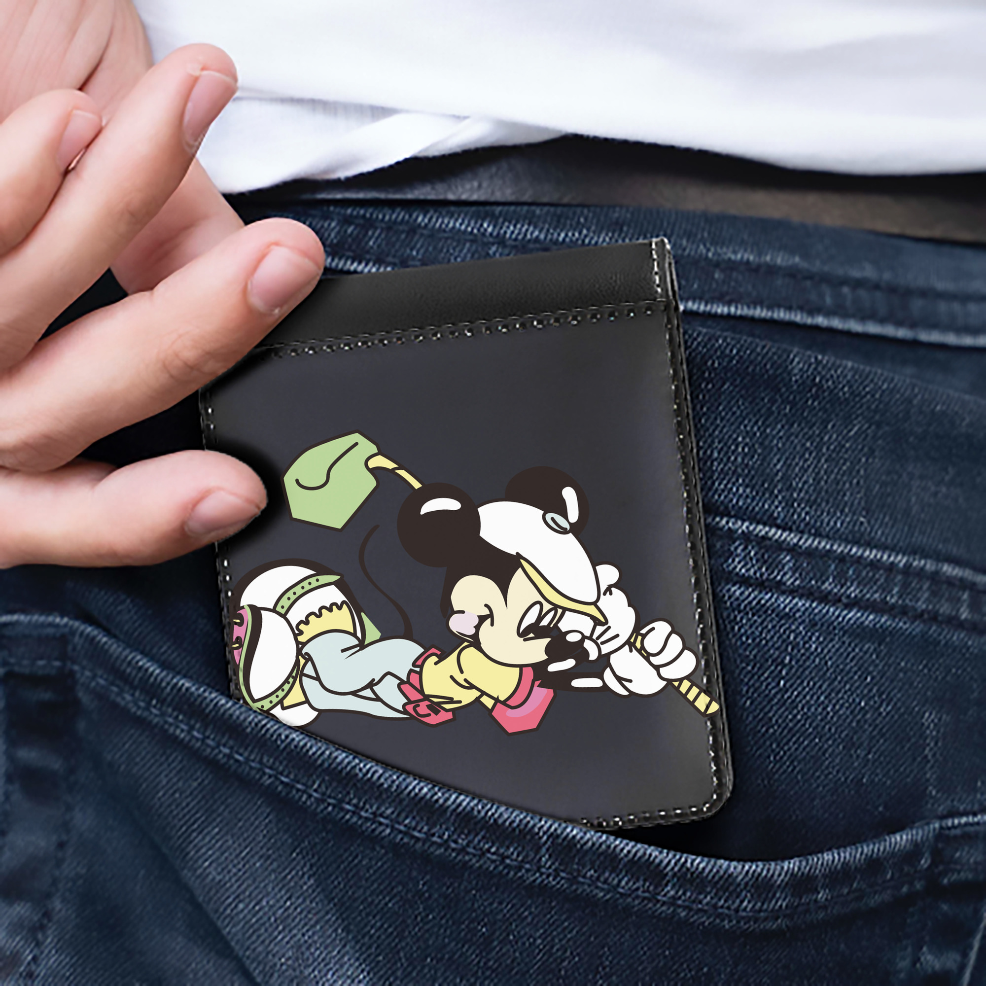 （画像用） ミッキーマウス Mickey Mouse 二つ折り革財布