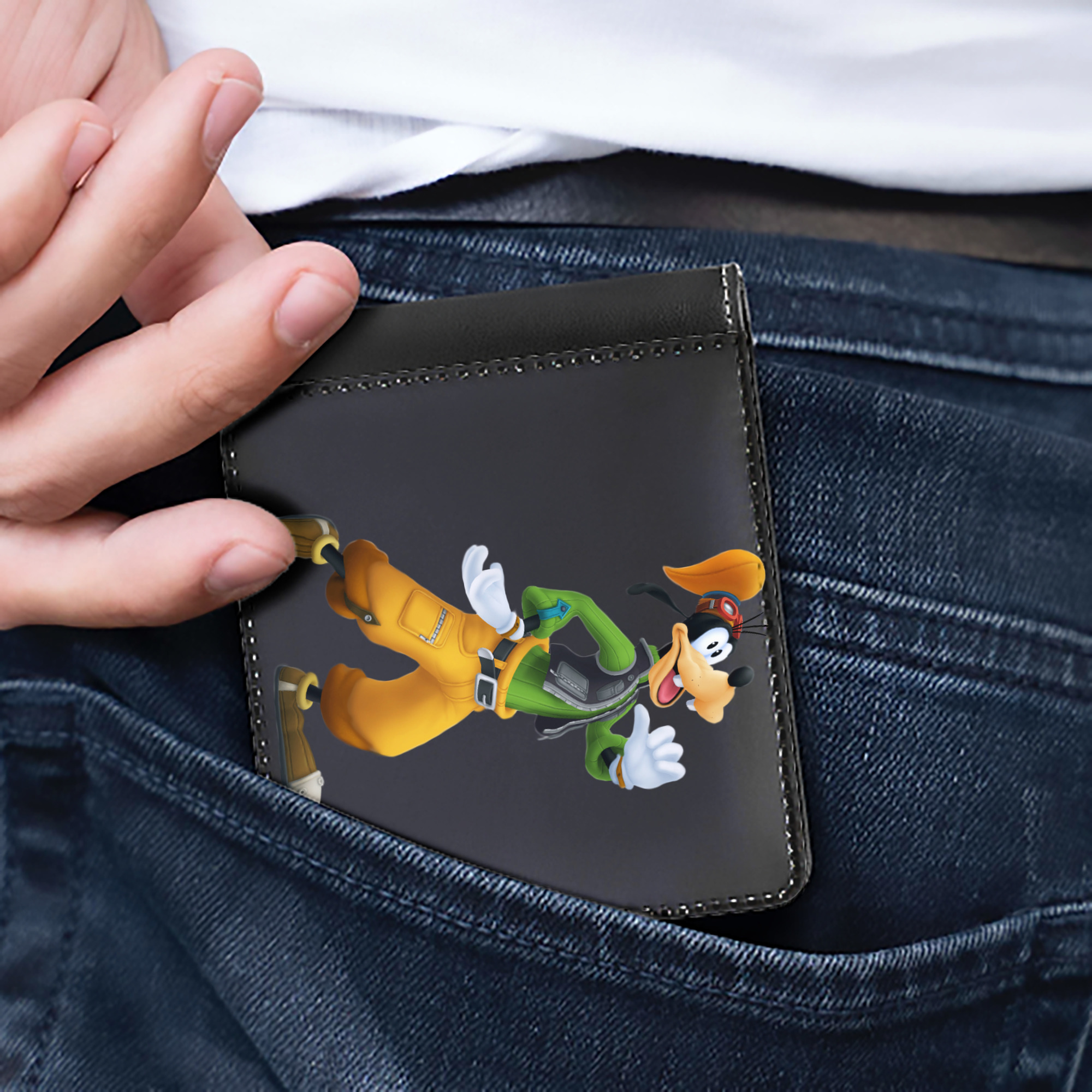 （画像用） ミッキーマウス Mickey Mouse 二つ折り革財布