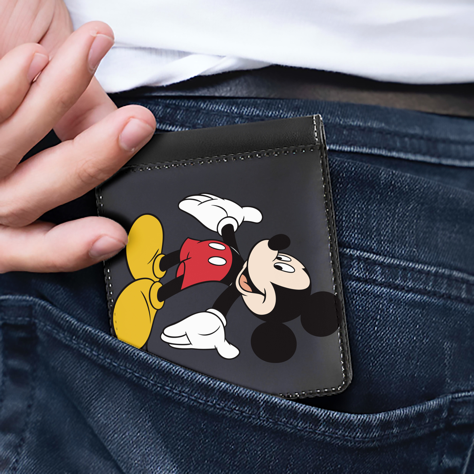 （画像用） ミッキーマウス Mickey Mouse 二つ折り革財布