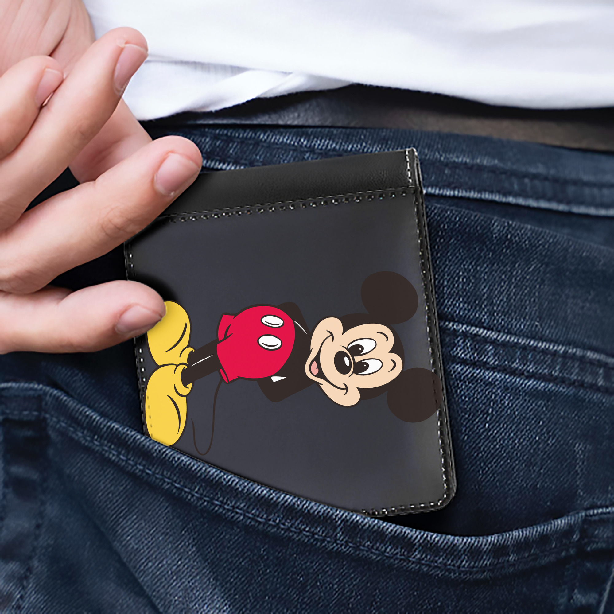 （画像用） ミッキーマウス Mickey Mouse 二つ折り革財布