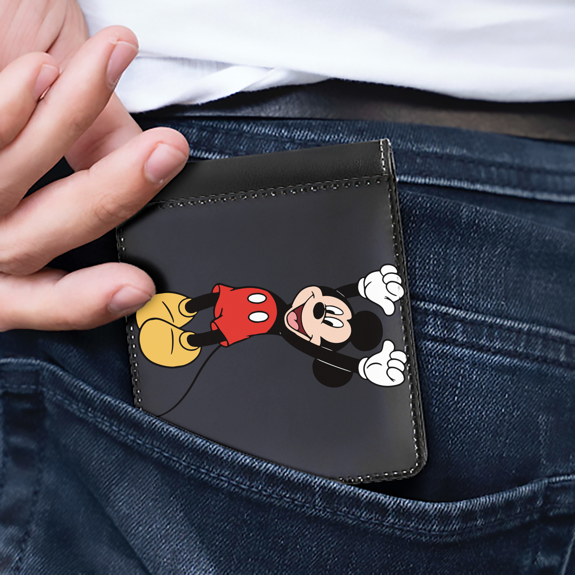 （画像用） ミッキーマウス Mickey Mouse 二つ折り革財布