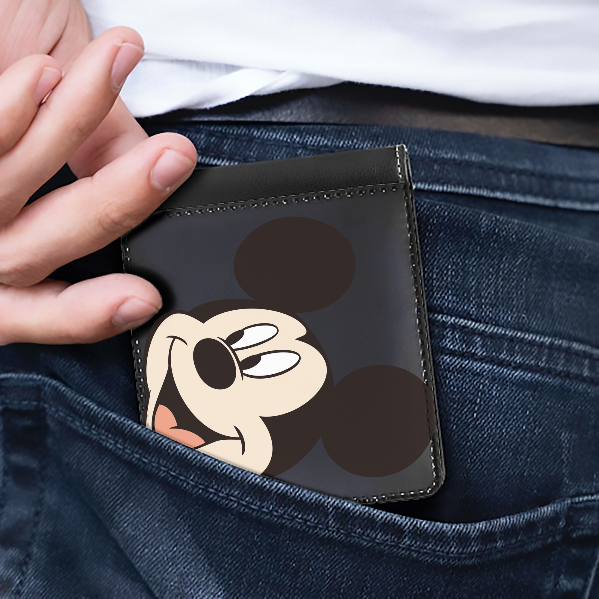 （画像用） ミッキーマウス Mickey Mouse 二つ折り革財布
