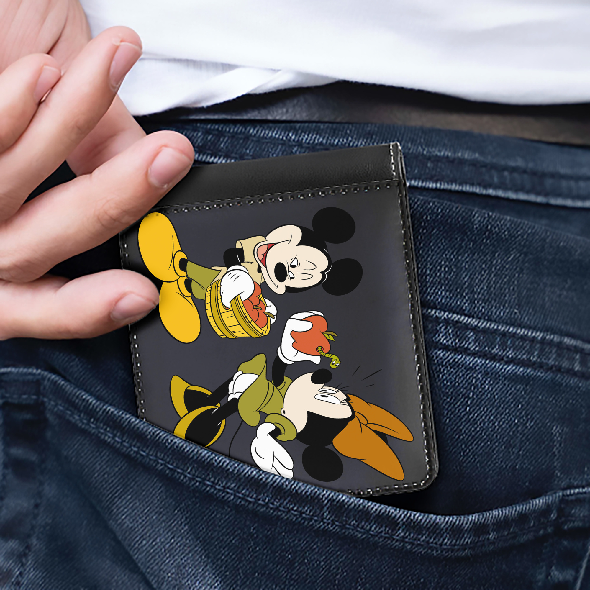 （画像用） ミッキーマウス Mickey Mouse 二つ折り革財布