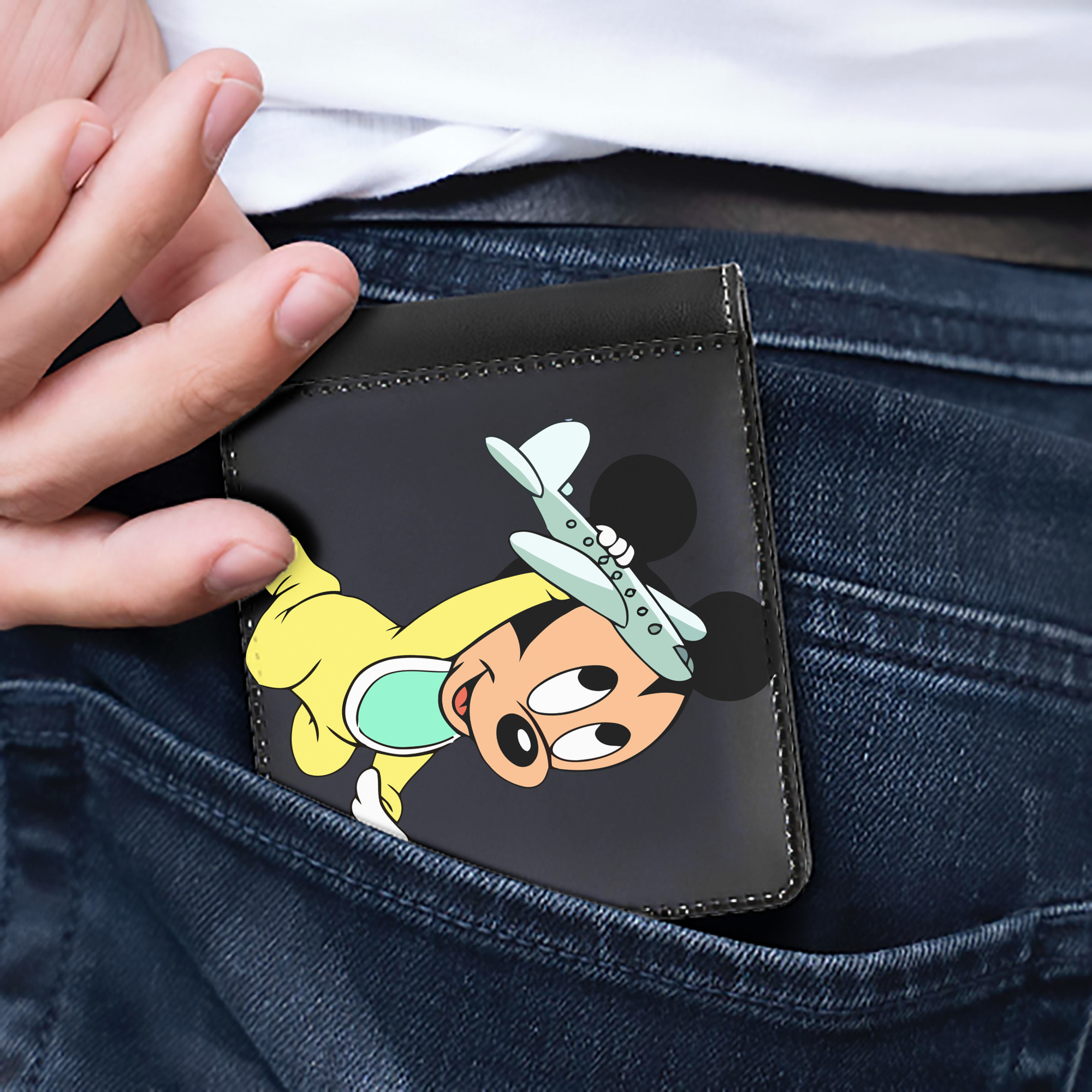 （画像用） ミッキーマウス Mickey Mouse 二つ折り革財布