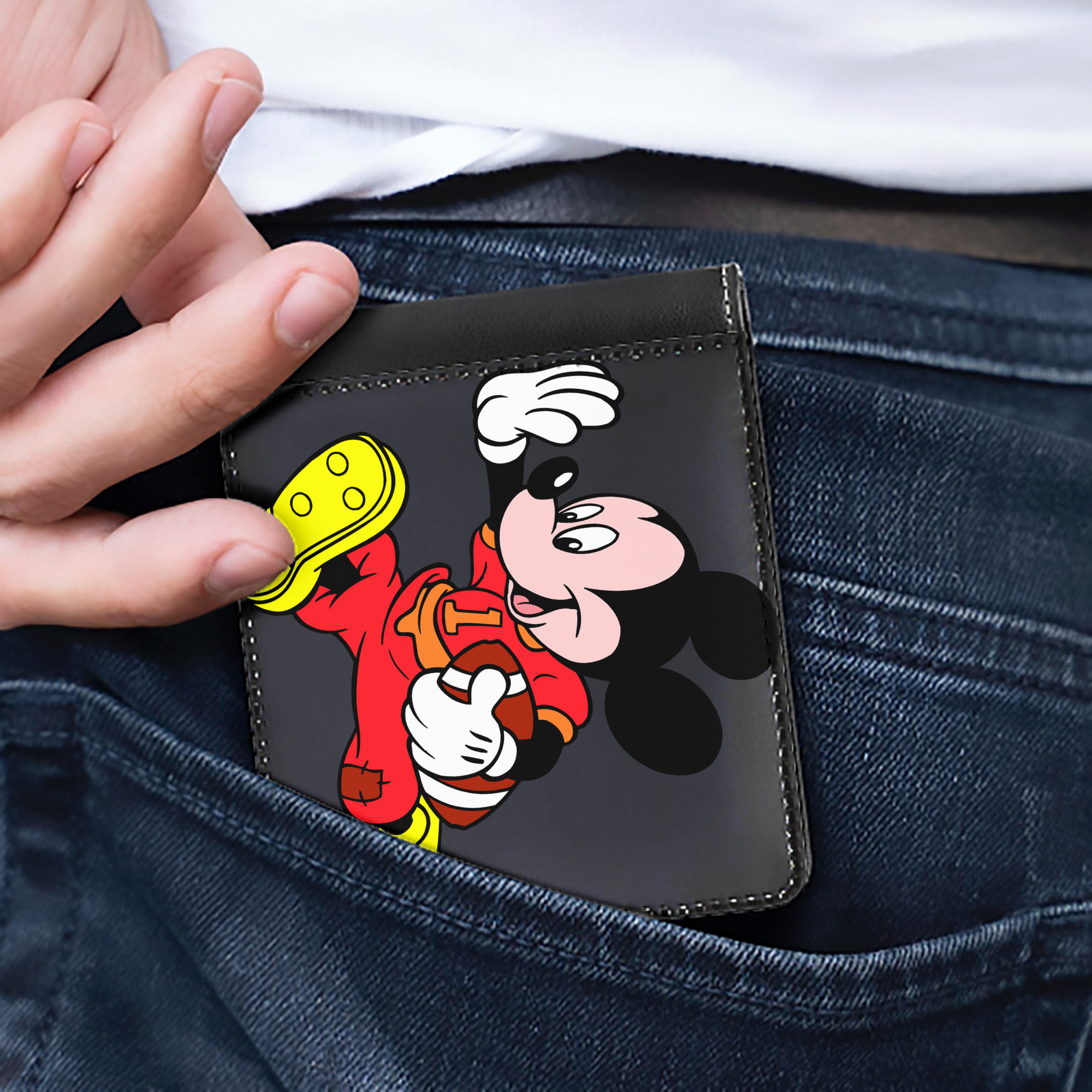 （画像用） ミッキーマウス Mickey Mouse 二つ折り革財布