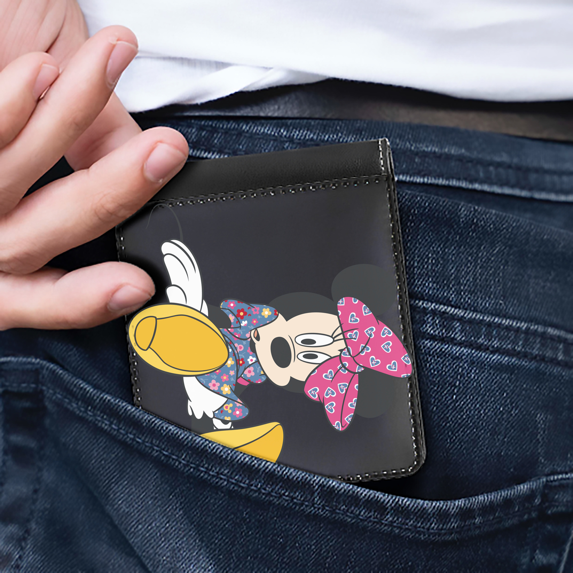 （画像用） ミッキーマウス Mickey Mouse 二つ折り革財布