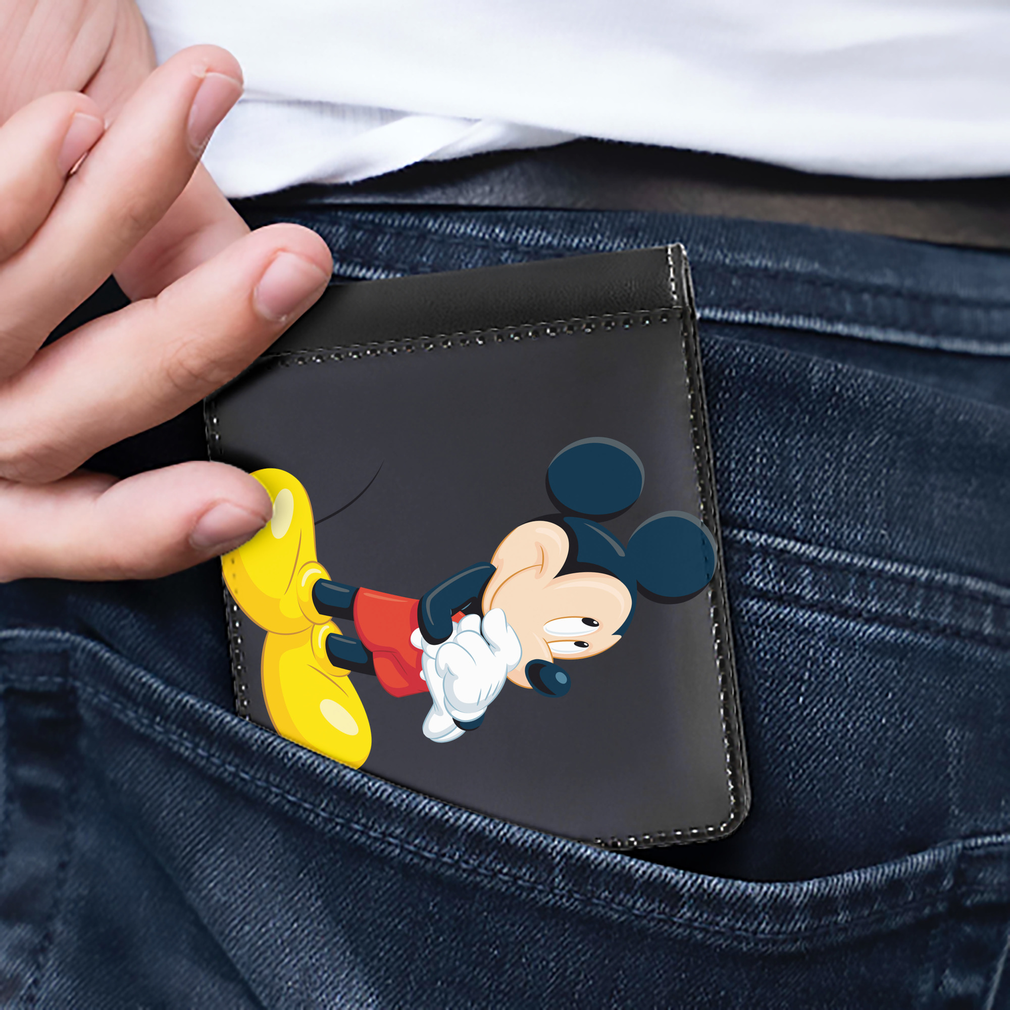 （画像用） ミッキーマウス Mickey Mouse 二つ折り革財布