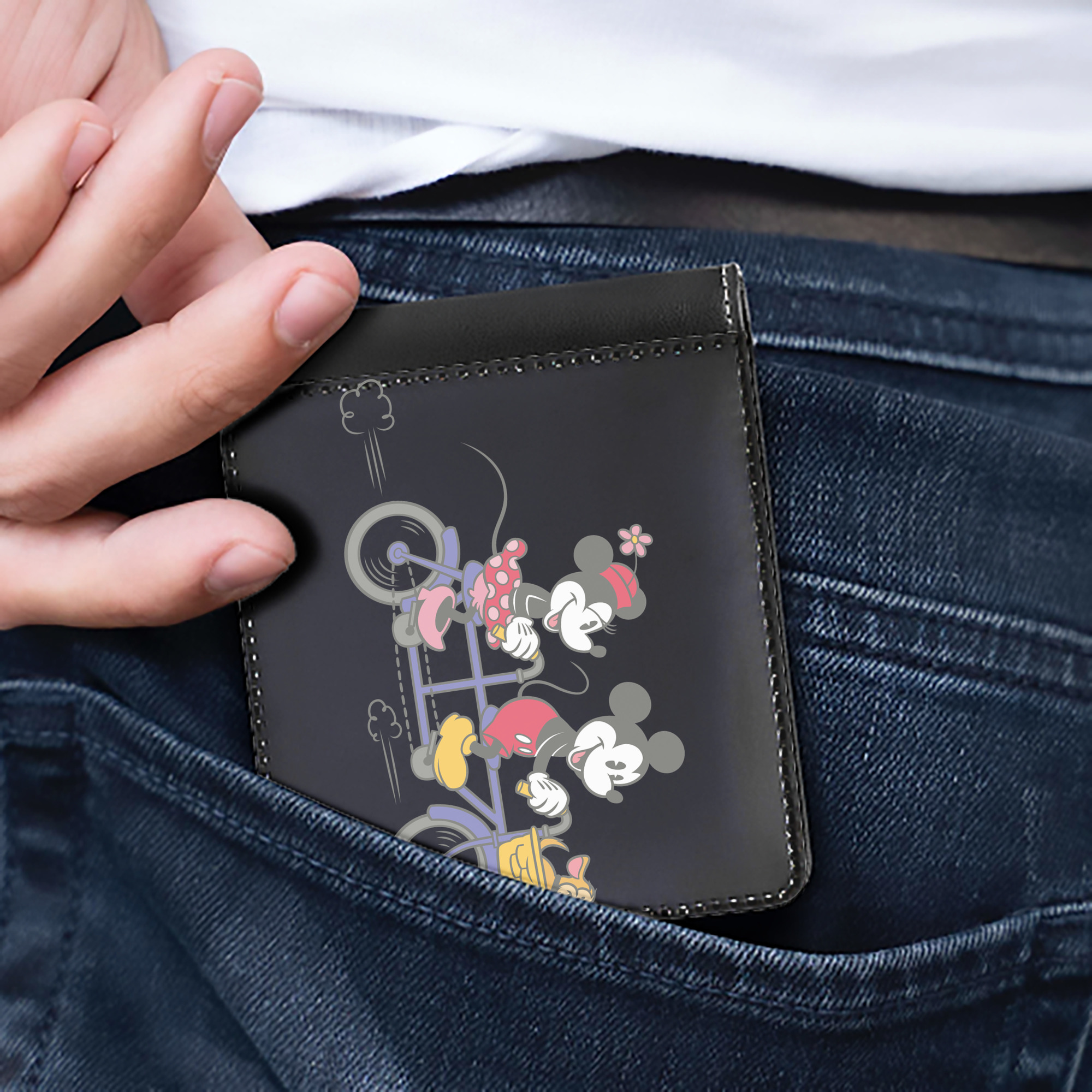 （画像用） ミッキーマウス Mickey Mouse 二つ折り革財布