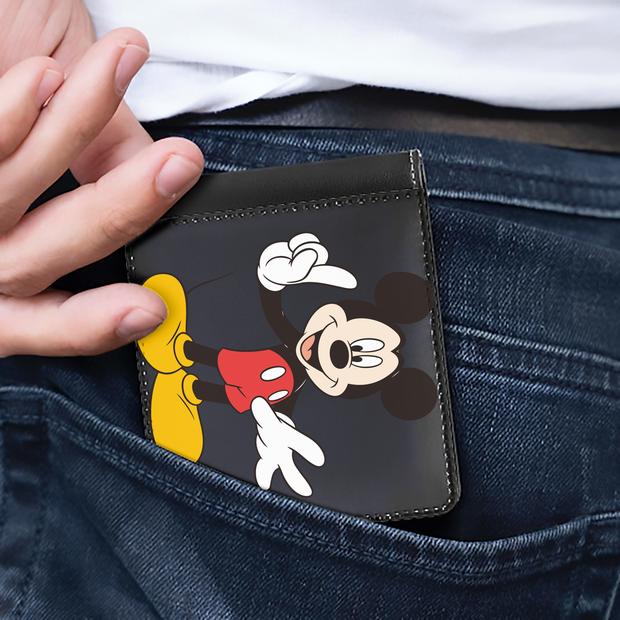 （画像用） ミッキーマウス Mickey Mouse 二つ折り革財布