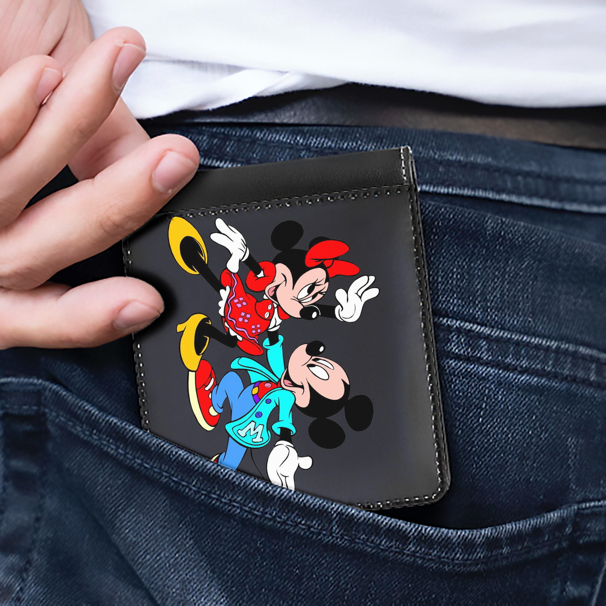 （画像用） ミッキーマウス Mickey Mouse 二つ折り革財布