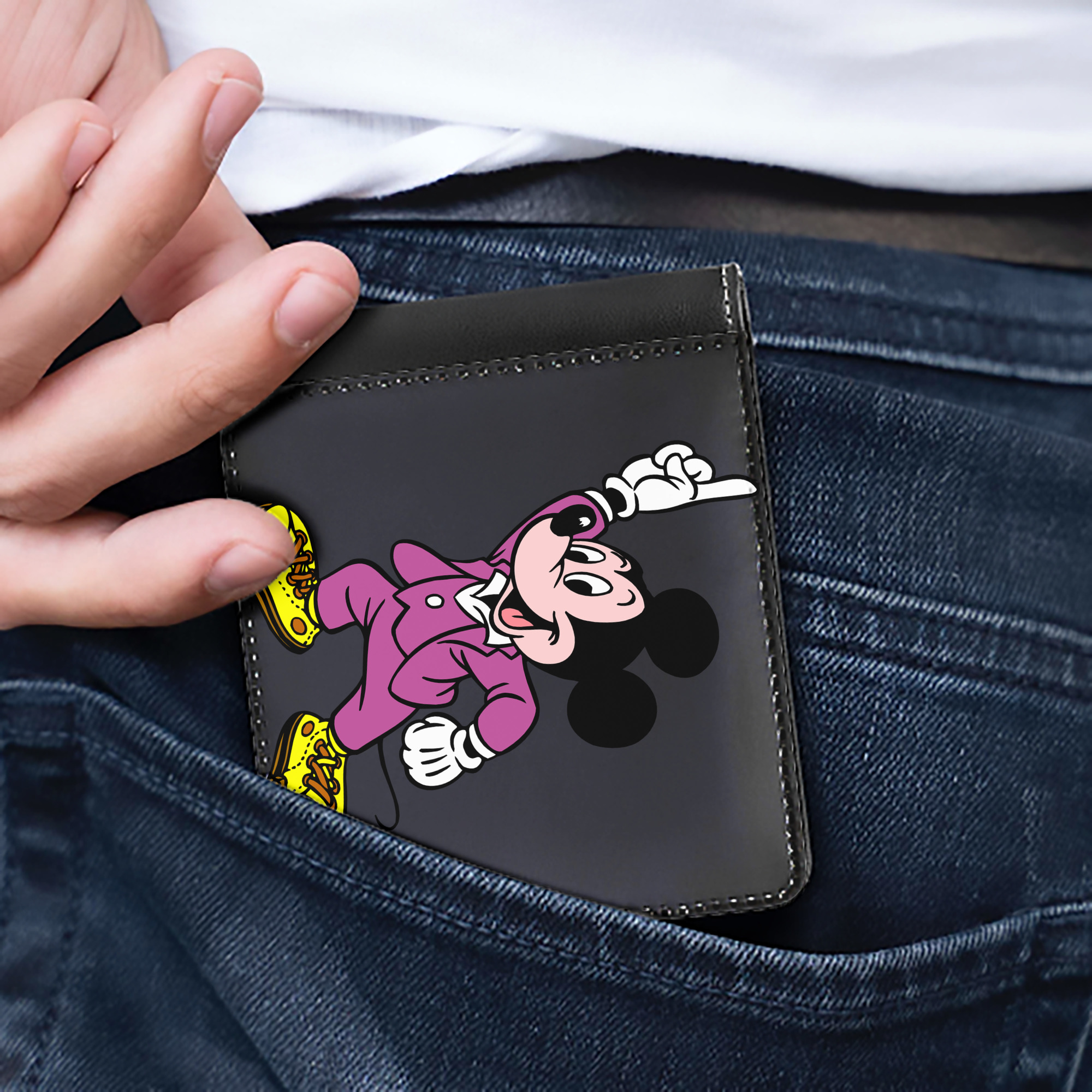 （画像用） ミッキーマウス Mickey Mouse 二つ折り革財布
