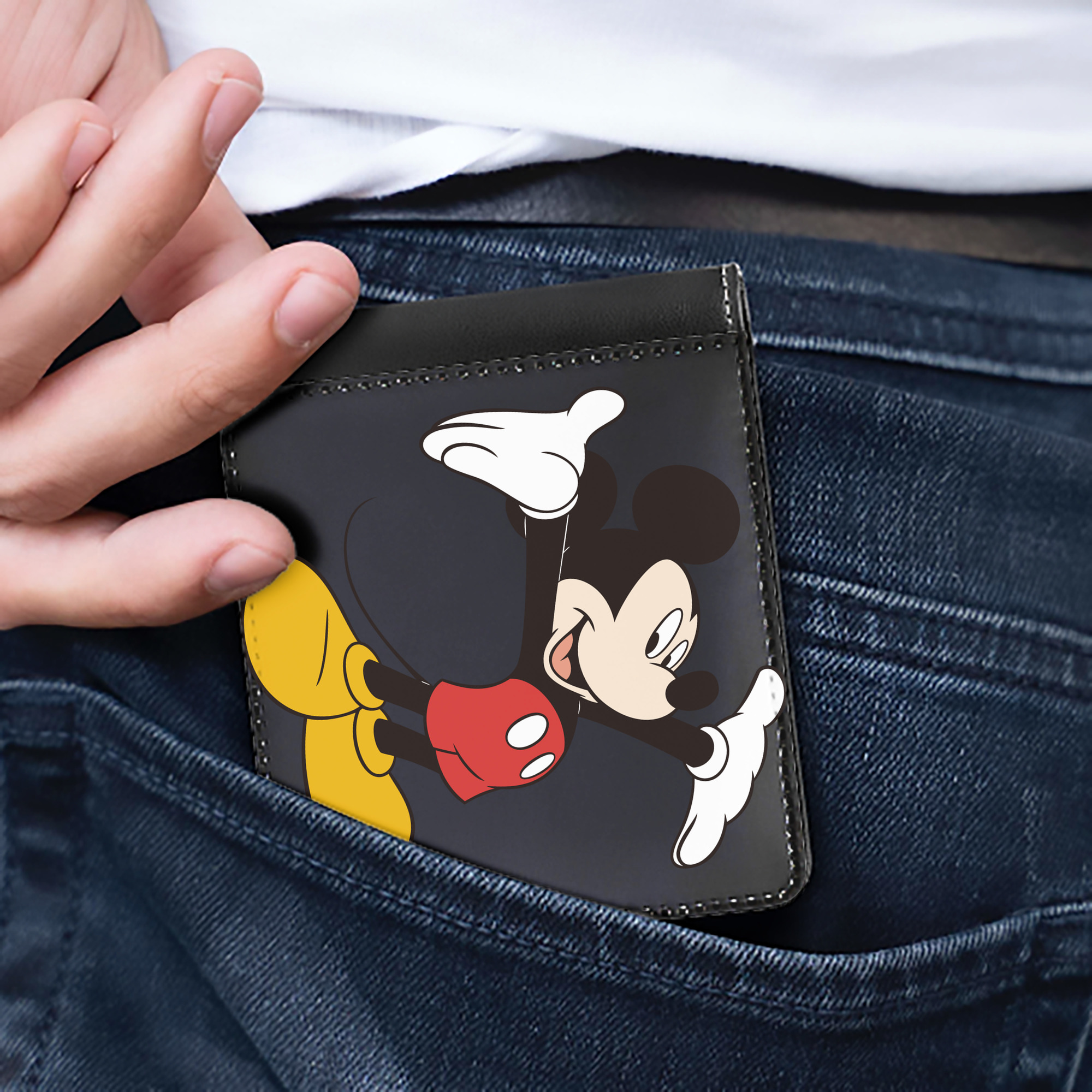（画像用） ミッキーマウス Mickey Mouse 二つ折り革財布