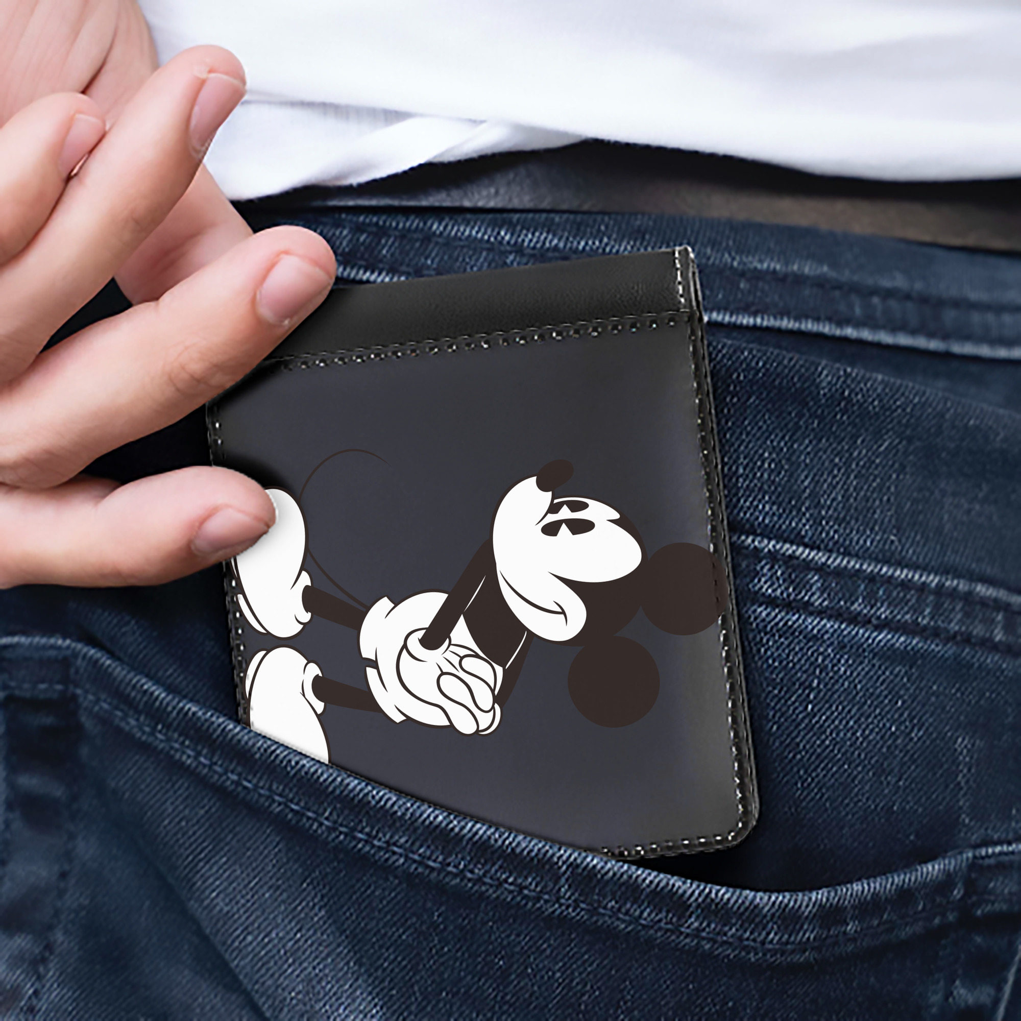 （画像用） ミッキーマウス Mickey Mouse 二つ折り革財布