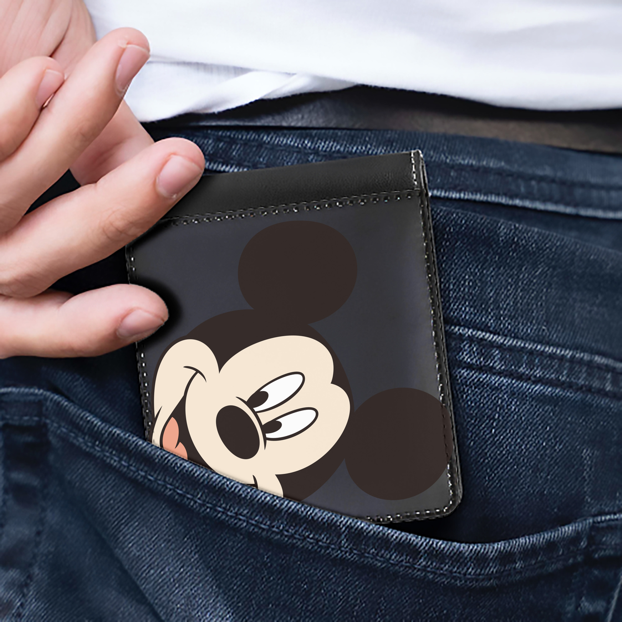 （画像用） ミッキーマウス Mickey Mouse 二つ折り革財布