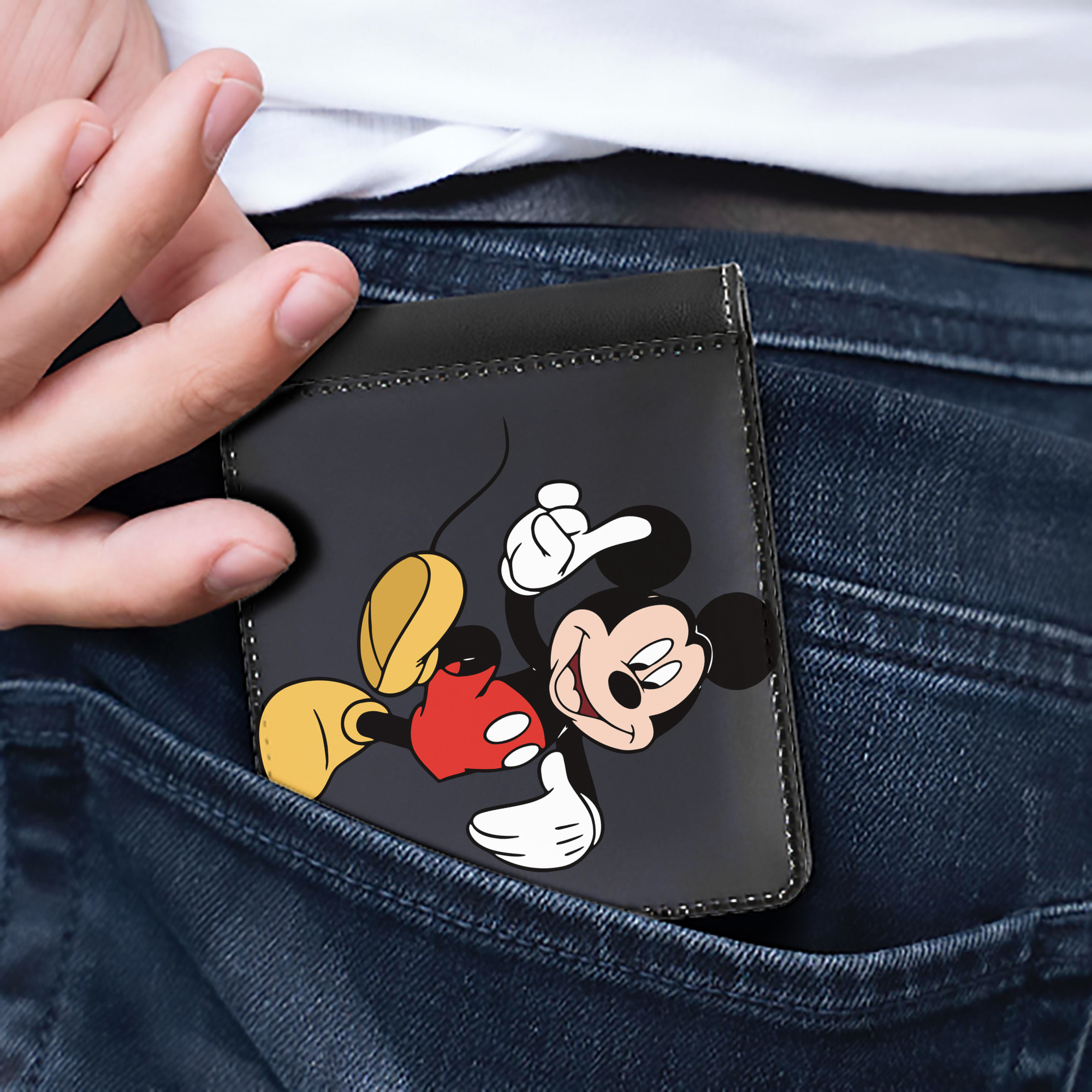 （画像用） ミッキーマウス Mickey Mouse 二つ折り革財布