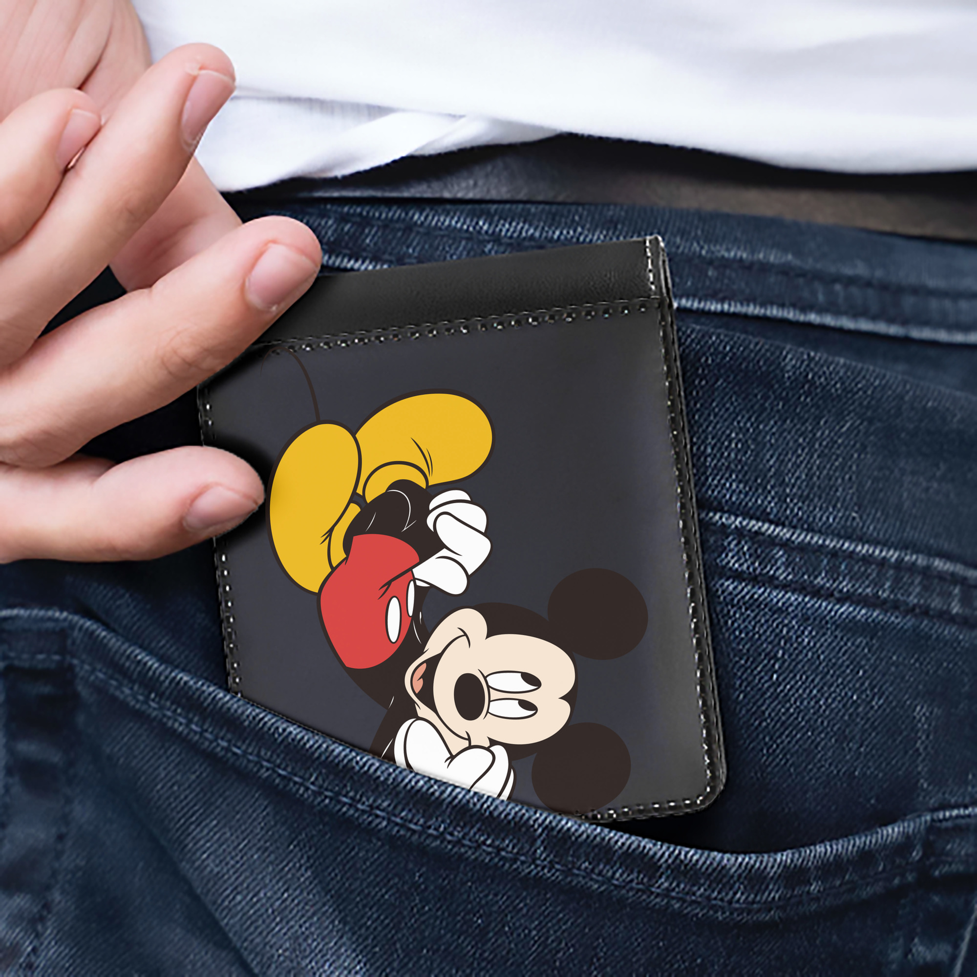 （画像用） ミッキーマウス Mickey Mouse 二つ折り革財布