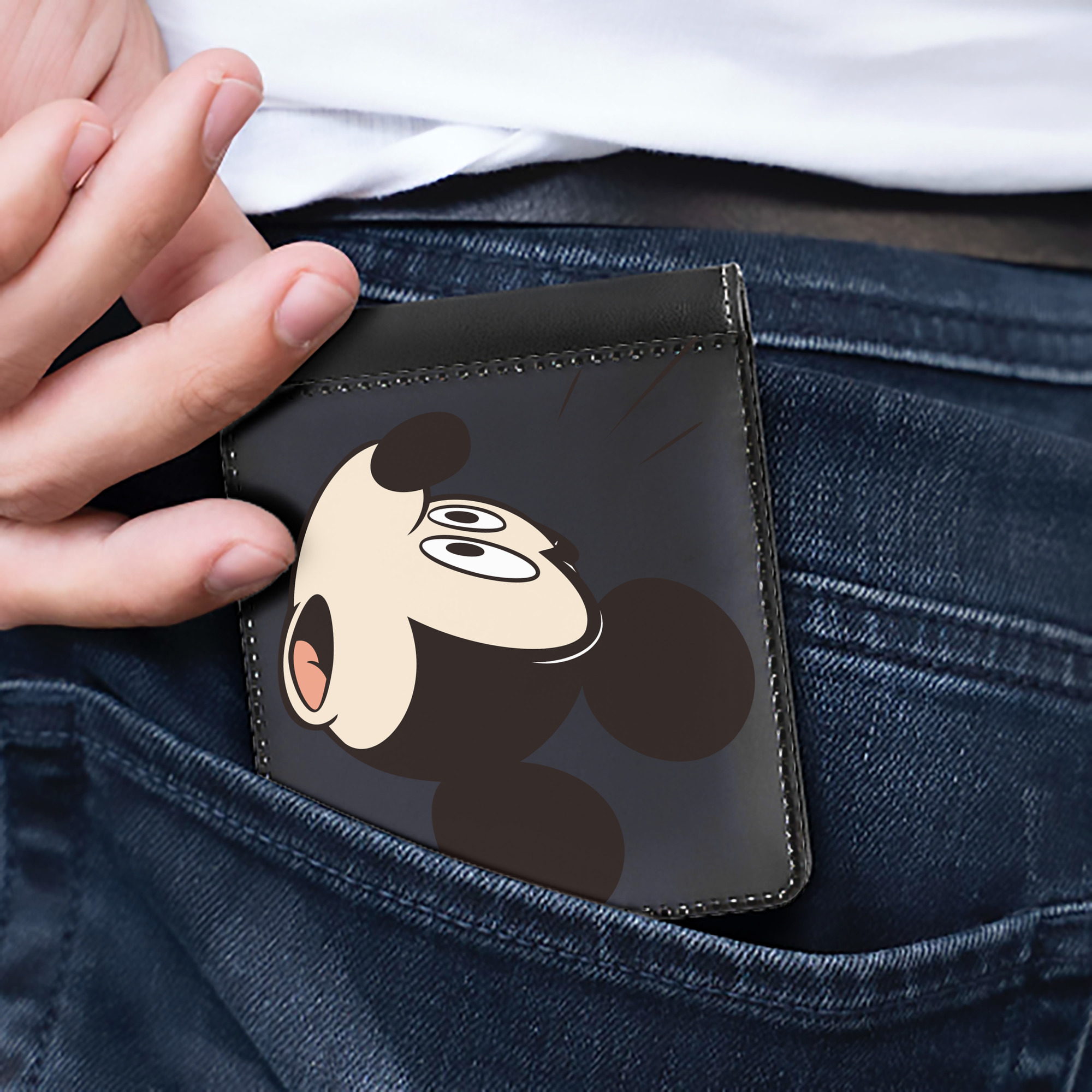 （画像用） ミッキーマウス Mickey Mouse 二つ折り革財布