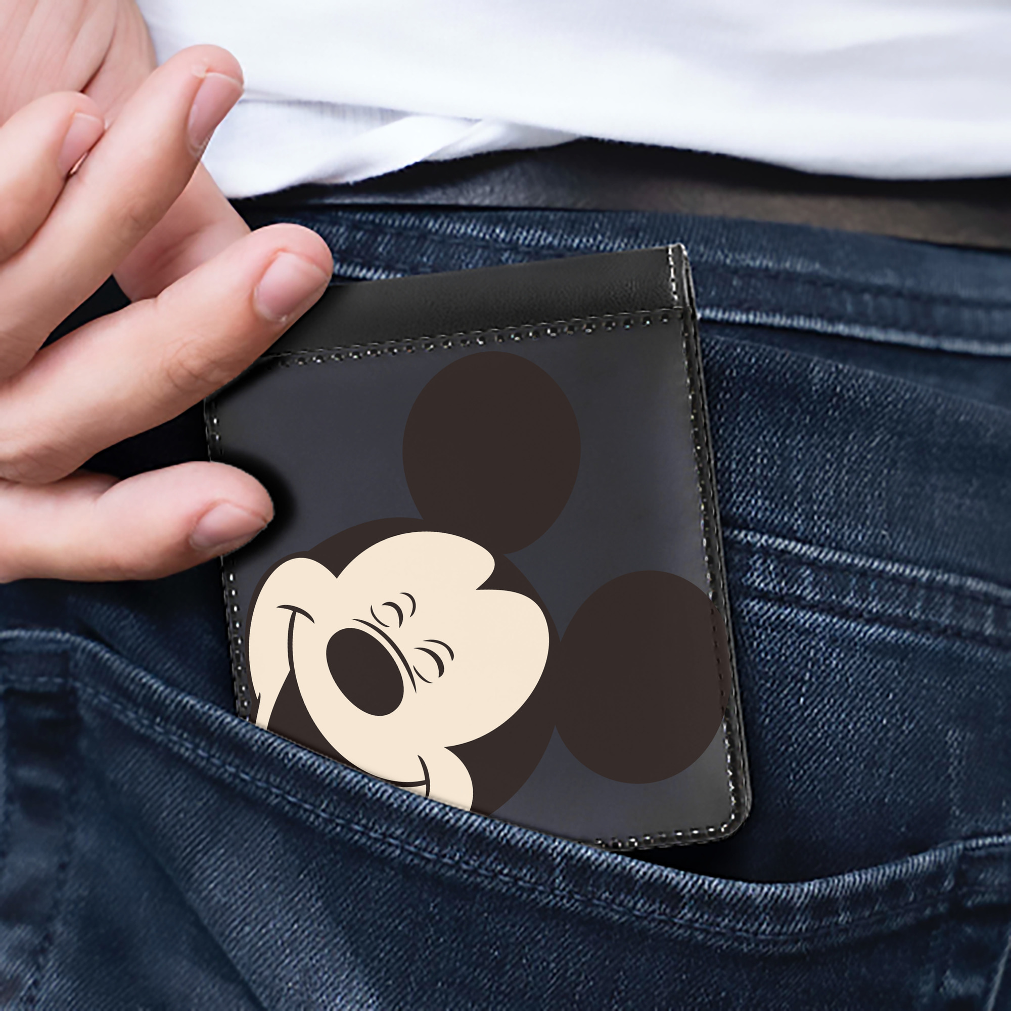 （画像用） ミッキーマウス Mickey Mouse 二つ折り革財布