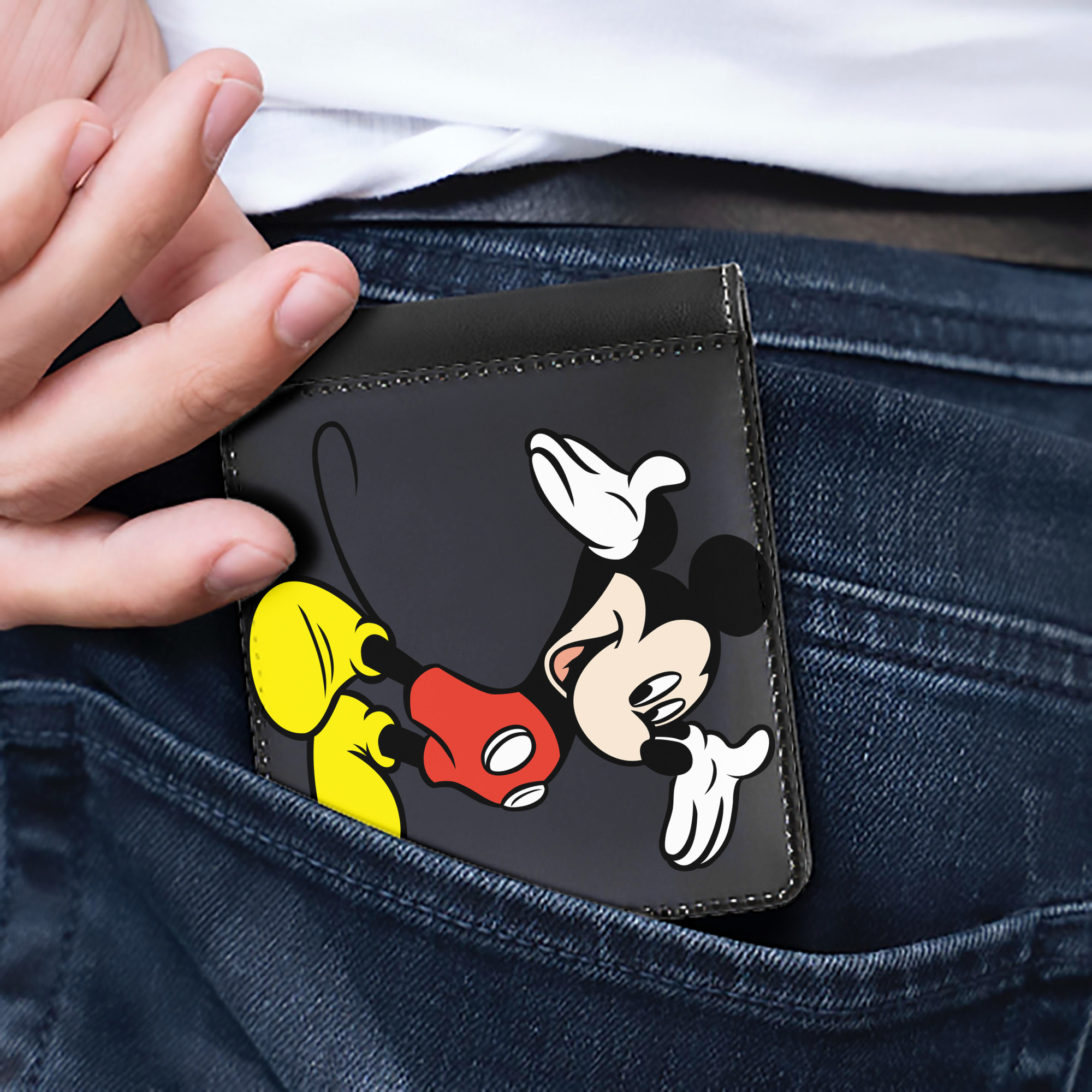 （画像用） ミッキーマウス Mickey Mouse 二つ折り革財布