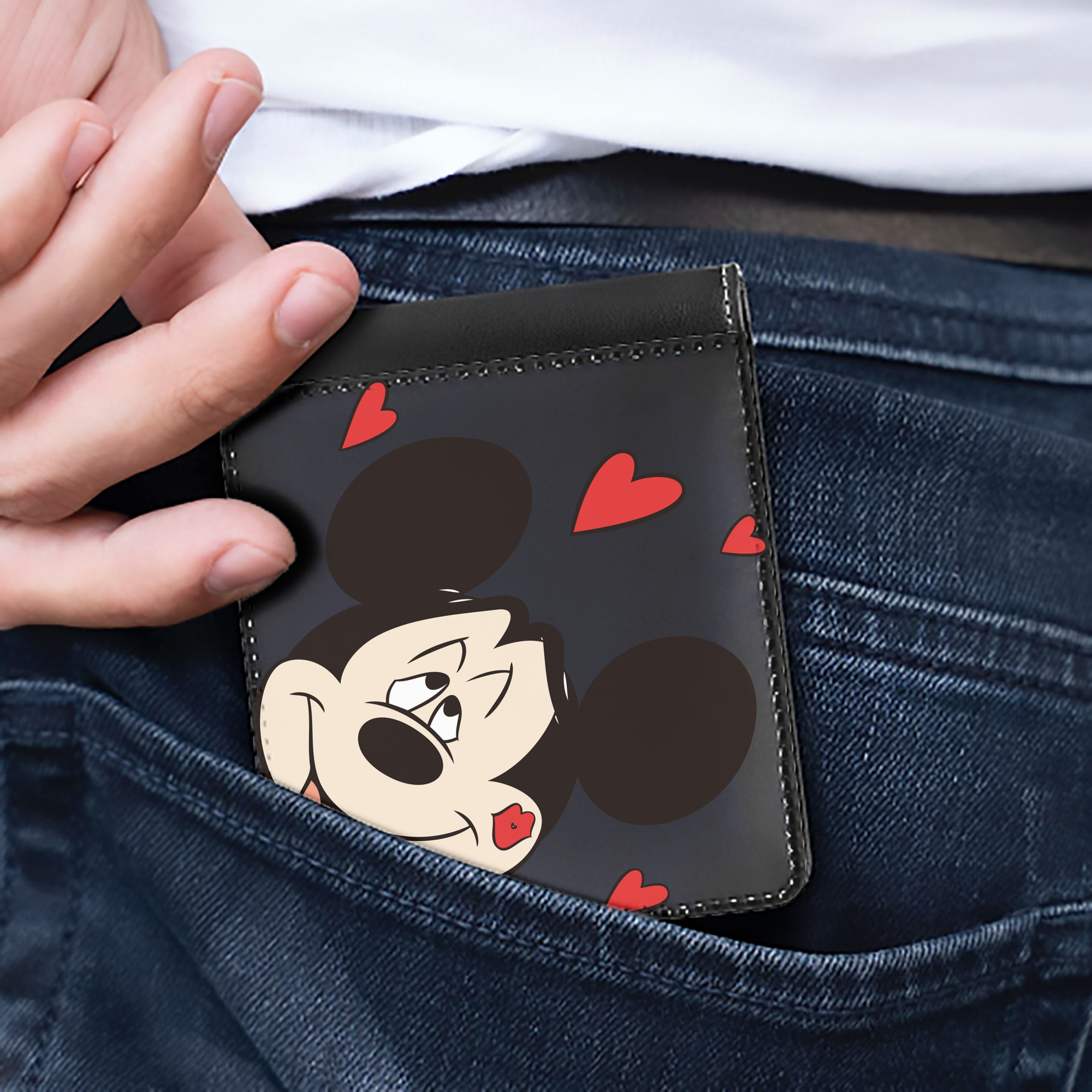 （画像用） ミッキーマウス Mickey Mouse 二つ折り革財布